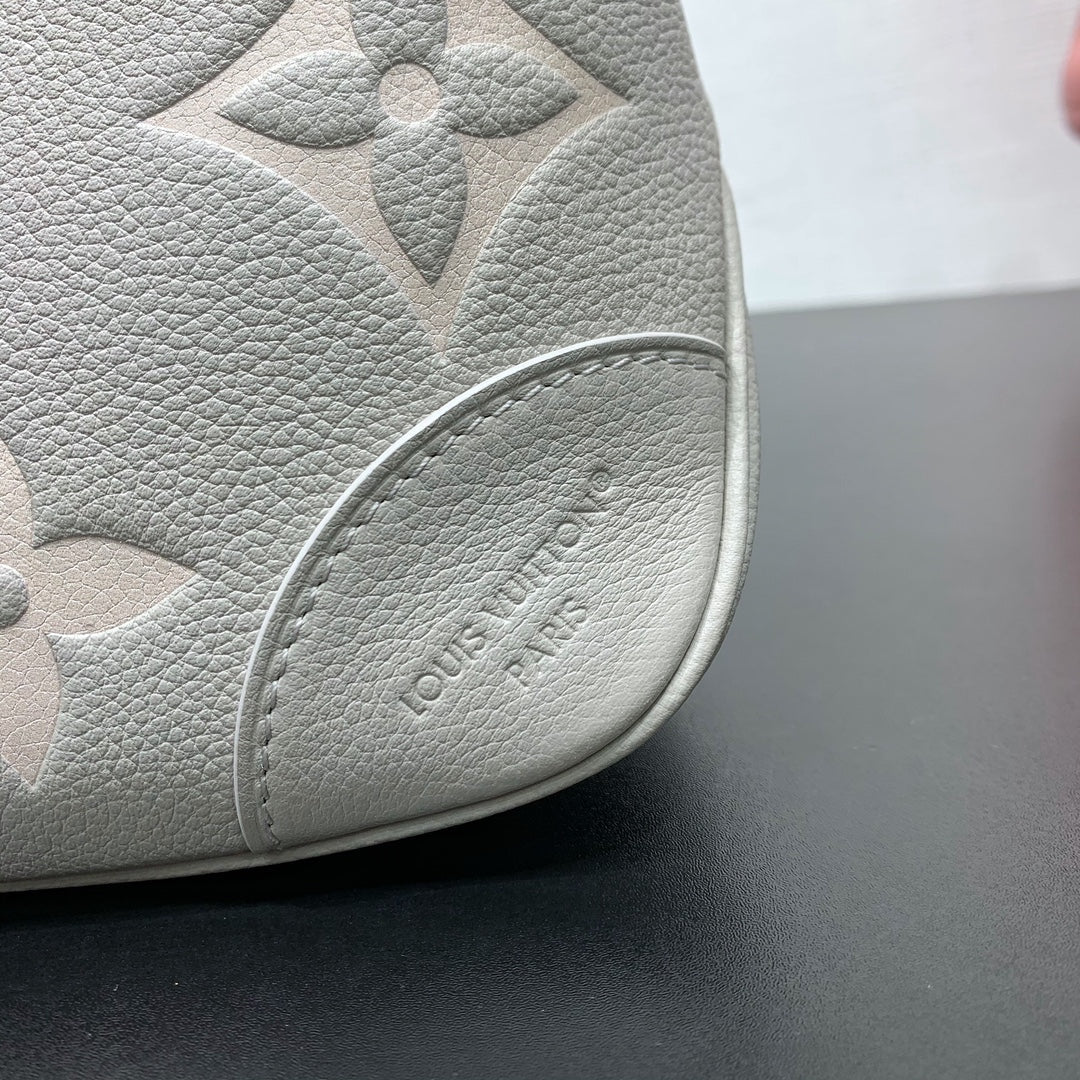 LV BOULOGNE BRUME GRIS MONOGRAMME CUIR DE VACHE 205491
