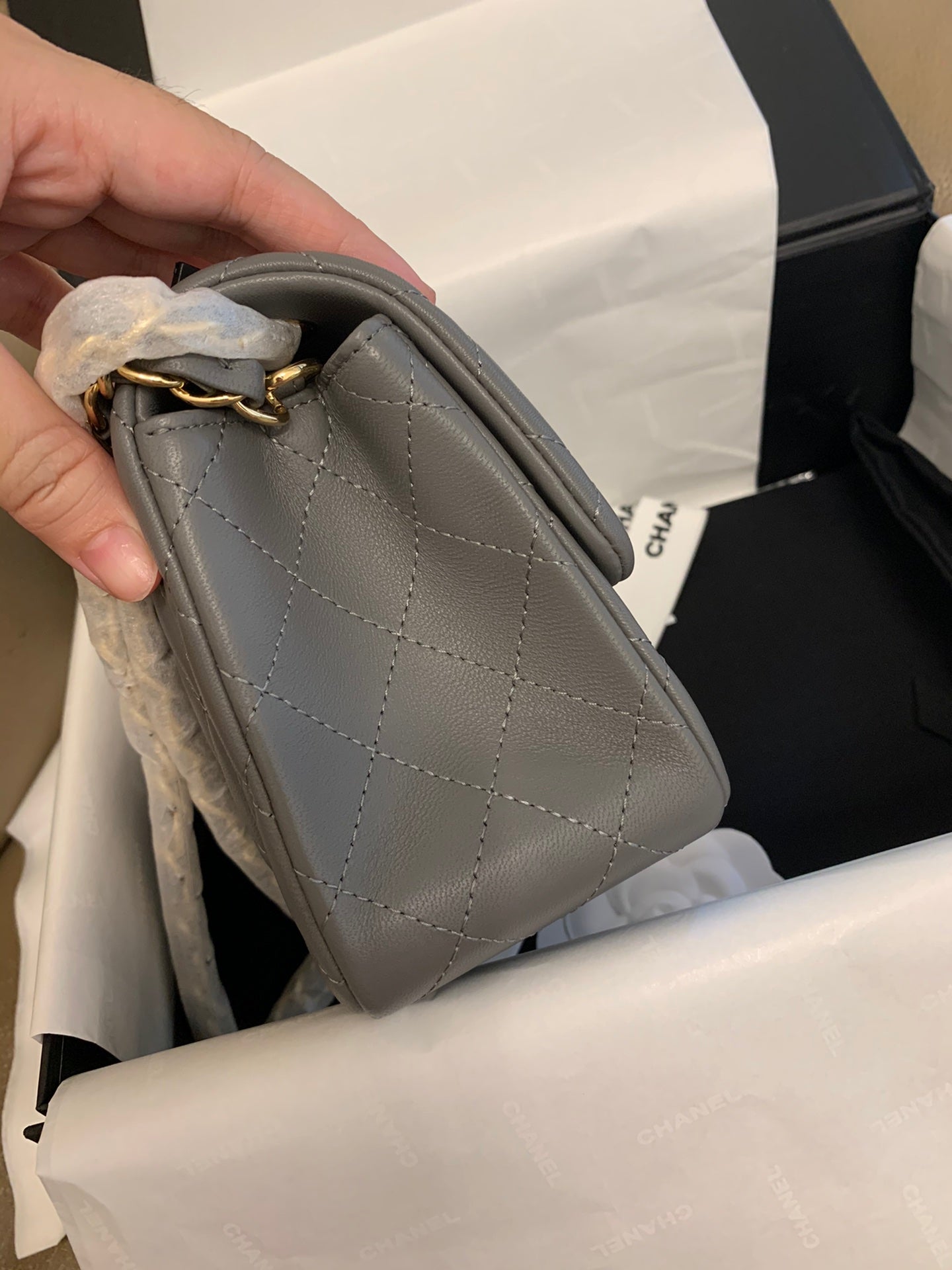 MINI SQUARE FLAP BAG 17CM DARK GREY CALFSKIN GOLD HARDWARE