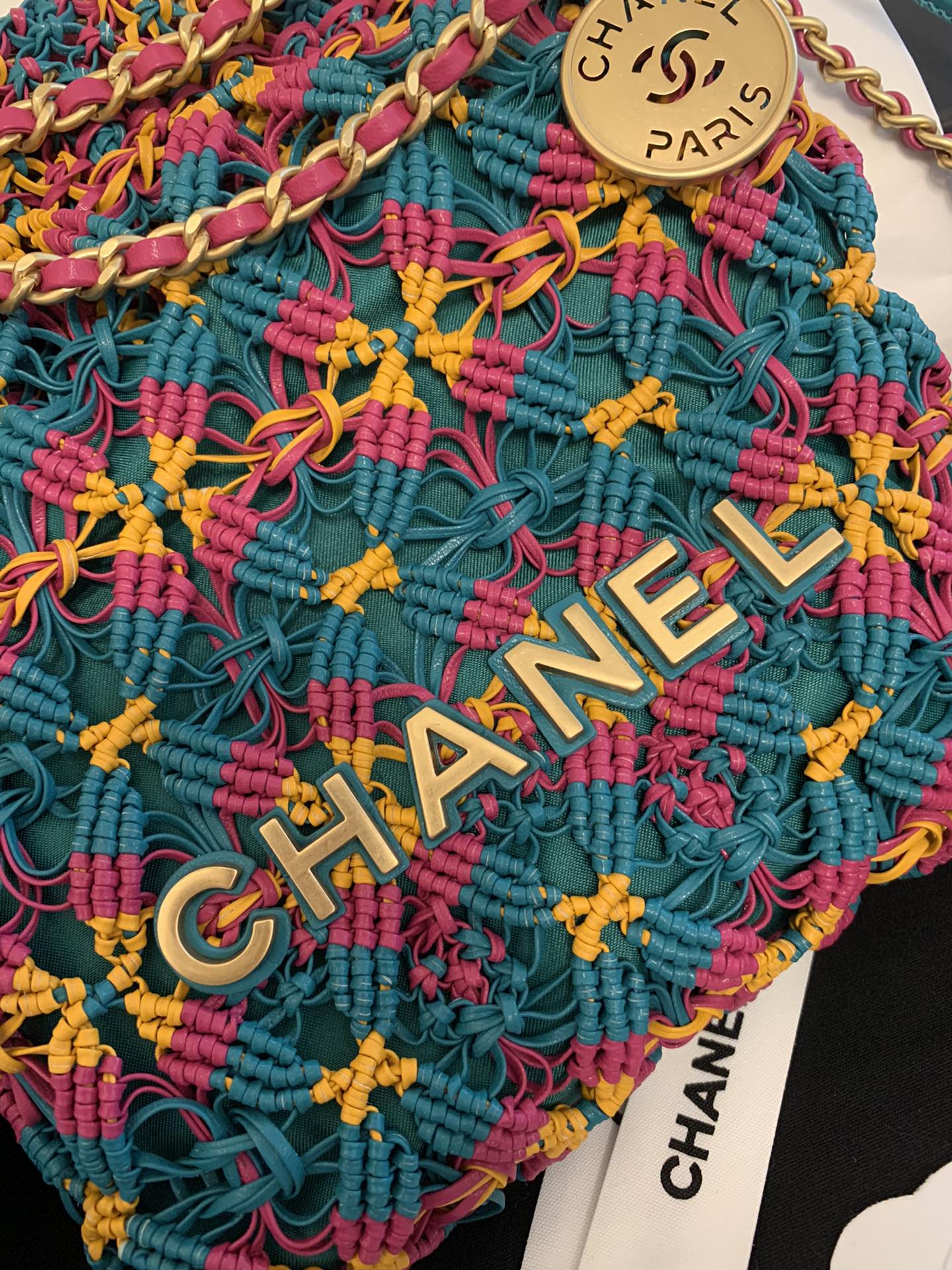 CC 22 HOBO 23CM MULTICOLOR MACRAME CALFSKIN GOLD HARDWARE