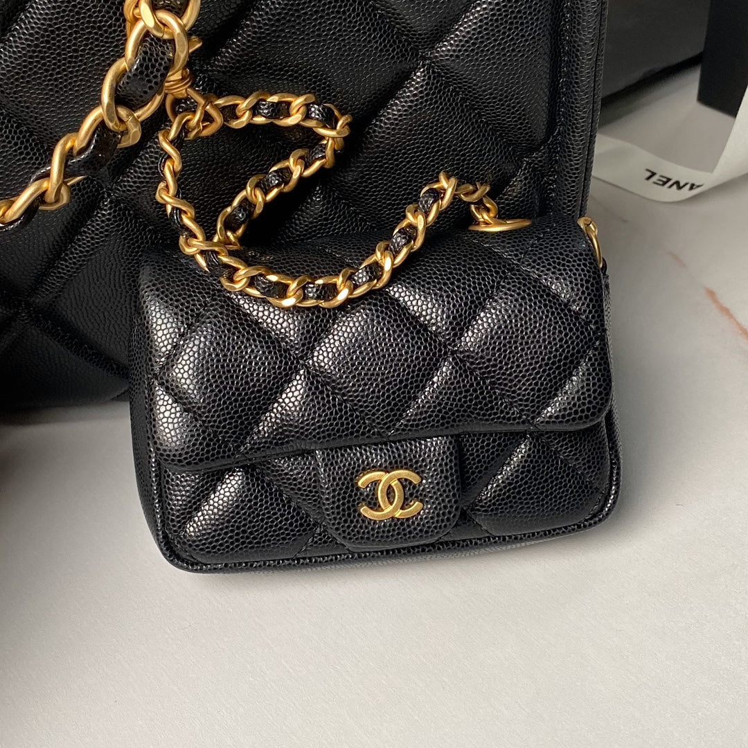 24A SHOPPING BAG 30CM BLACK CAVIAR GOLD HARDWARE