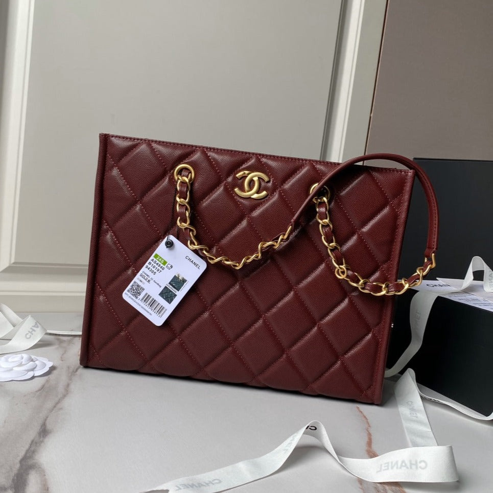 24A SHOPPING BAG 30CM BURGUNDY CAVIAR GOLD HARDWARE