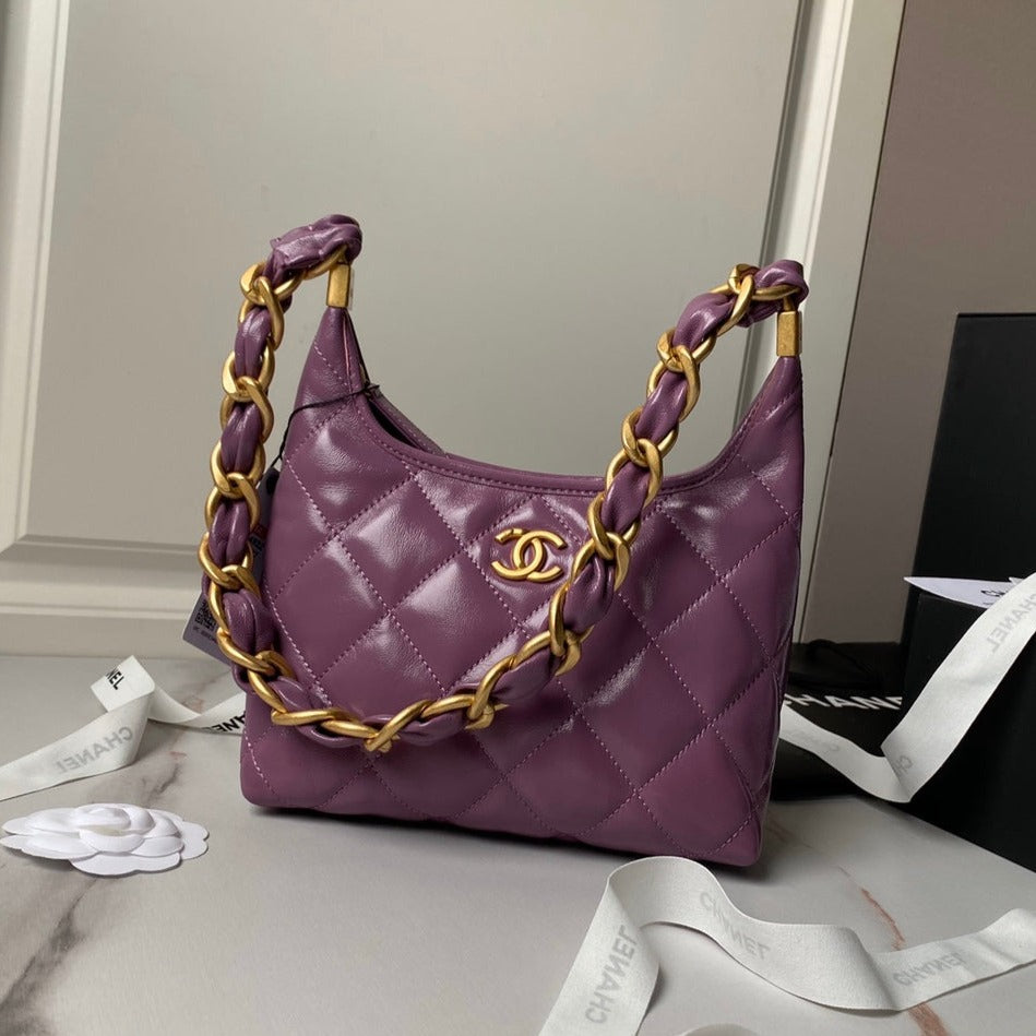 SAC HOBO 24A 23 CM EN CUIR DE VEAU VIOLET QUINCAILLERIE DORÉ