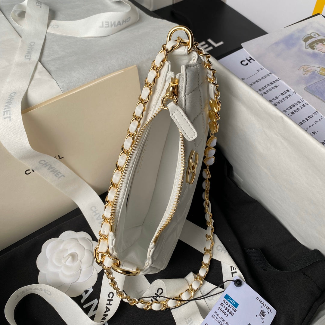 SAC HOBO 24P CC 20CM EN CUIR D'AGNEAU BLANC ET QUINCAILLERIE DORÉ