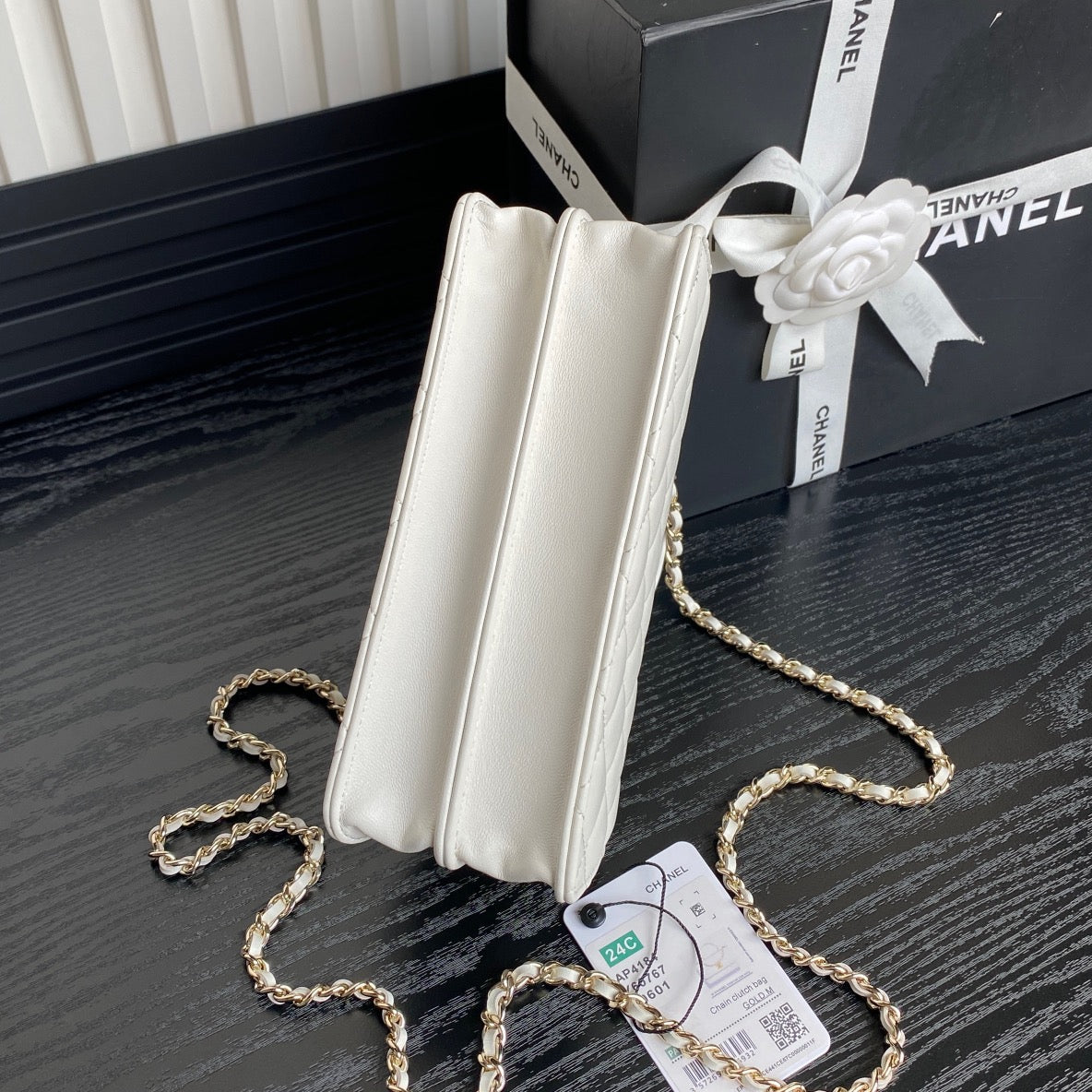 CC 24B SAC TENDANCE 18,5 CM CUIR D'AGNEAU BLANC QUINCAILLERIE DORÉ