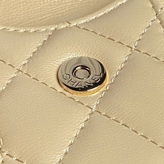 SAC APPAREIL PHOTO 24K EN CUIR DE VEAU BEIGE AVEC QUINCAILLERIE OR
