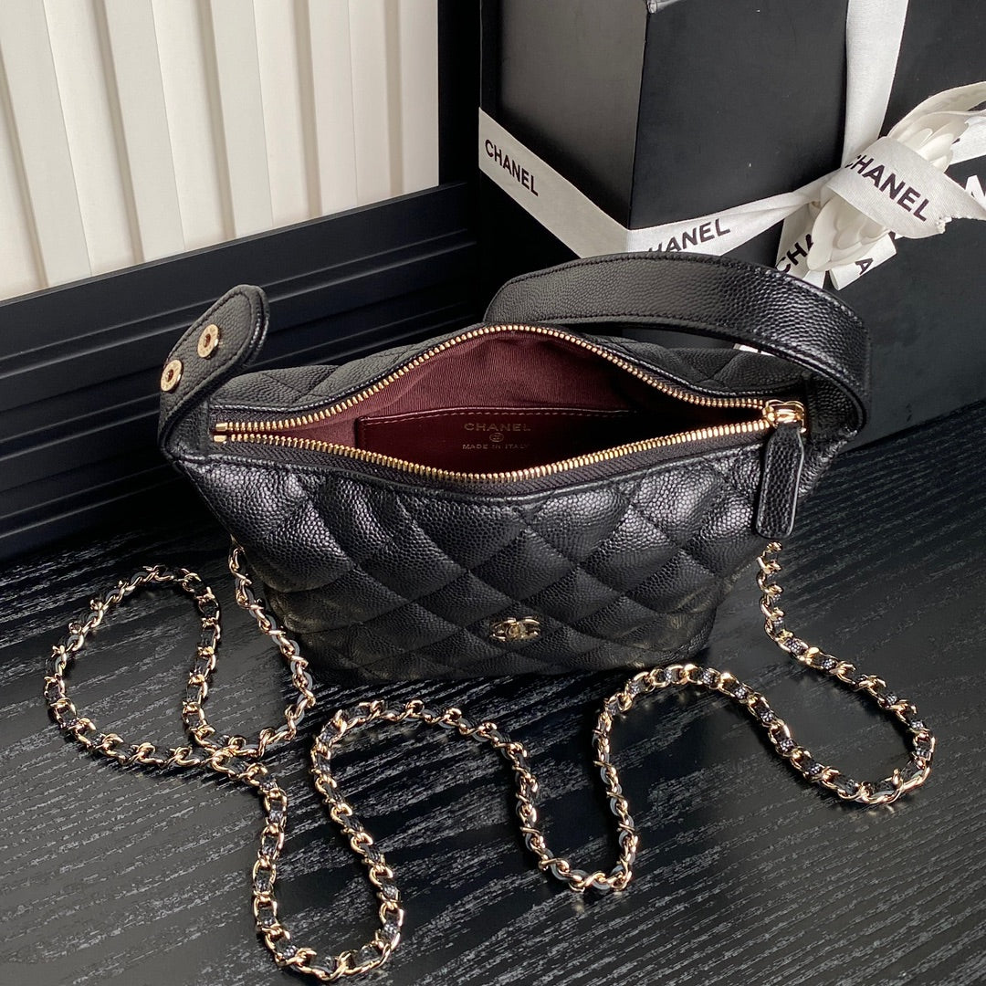 Sac Hobo CC 25C 21,5 cm avec poignée supérieure en cuir de veau grainé noir