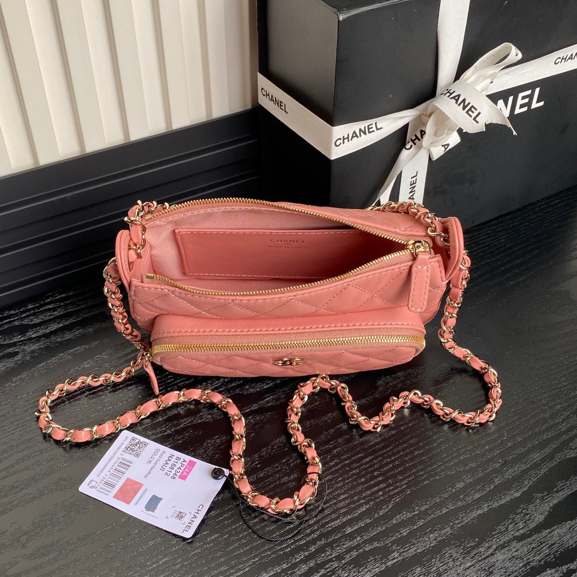 CC 25C CLUTCH WITH STRAP 21CM LIGHT PINK CALFSKIN