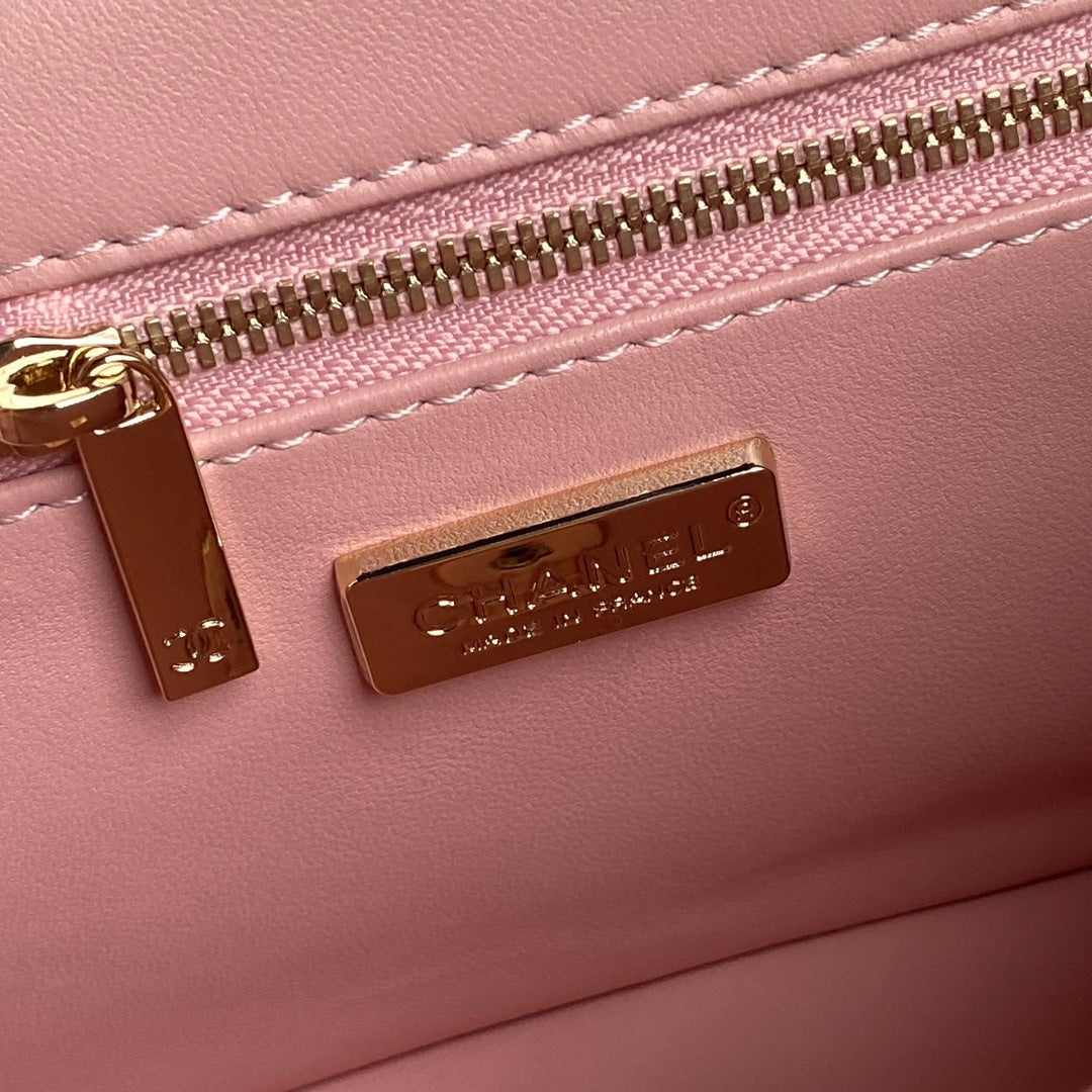 CC 24K FLAP BAG 20CM PINK SEQUIN