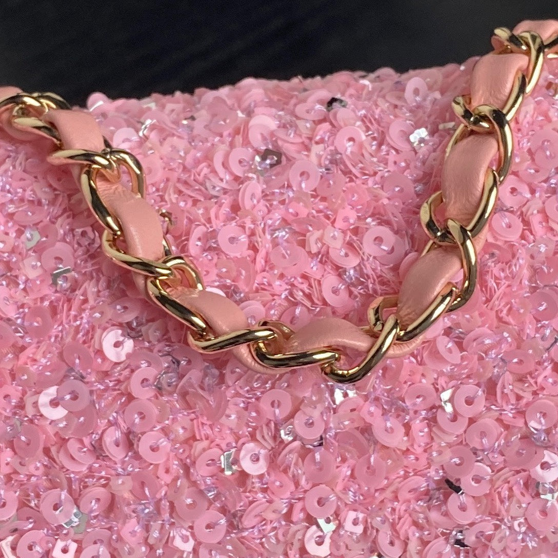 CC 24K FLAP BAG 20CM PINK SEQUIN