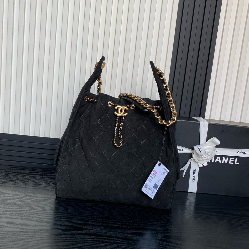CC 25C HOBO BAG 40CM BLACK SUEDE