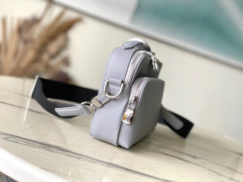 AVENUE MESSENGER 22 EN CUIR DE VEAU GRIS HARBOR