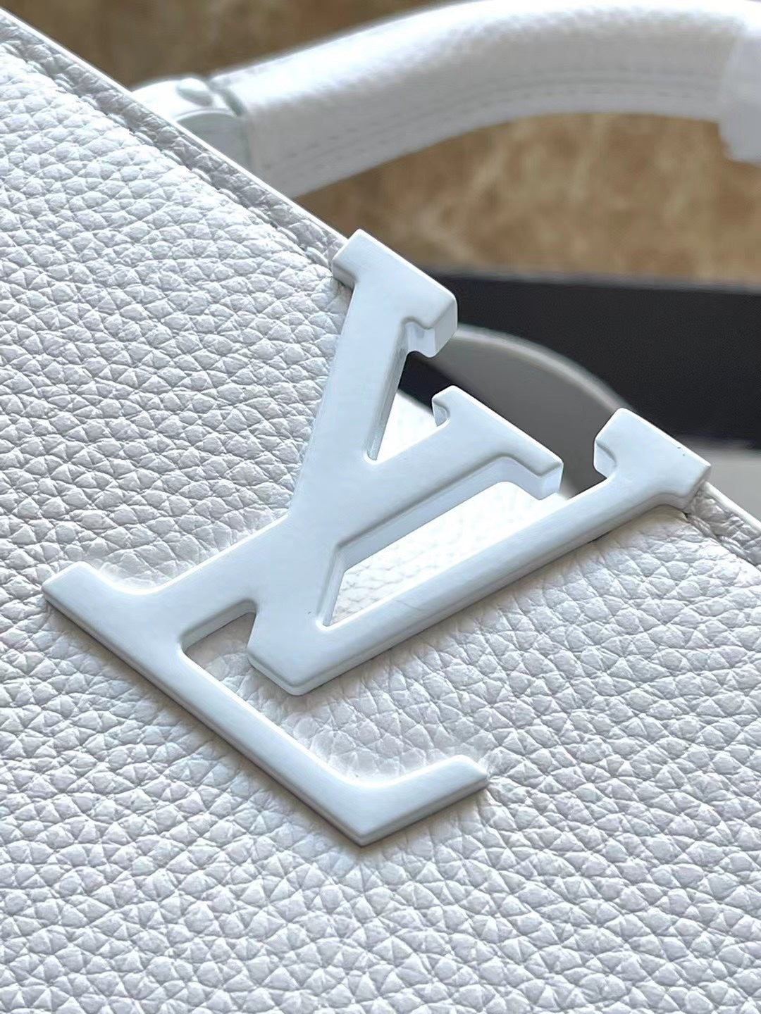 CAPUCINES EST-OUEST BB 27 EN TAURILLON BLANC