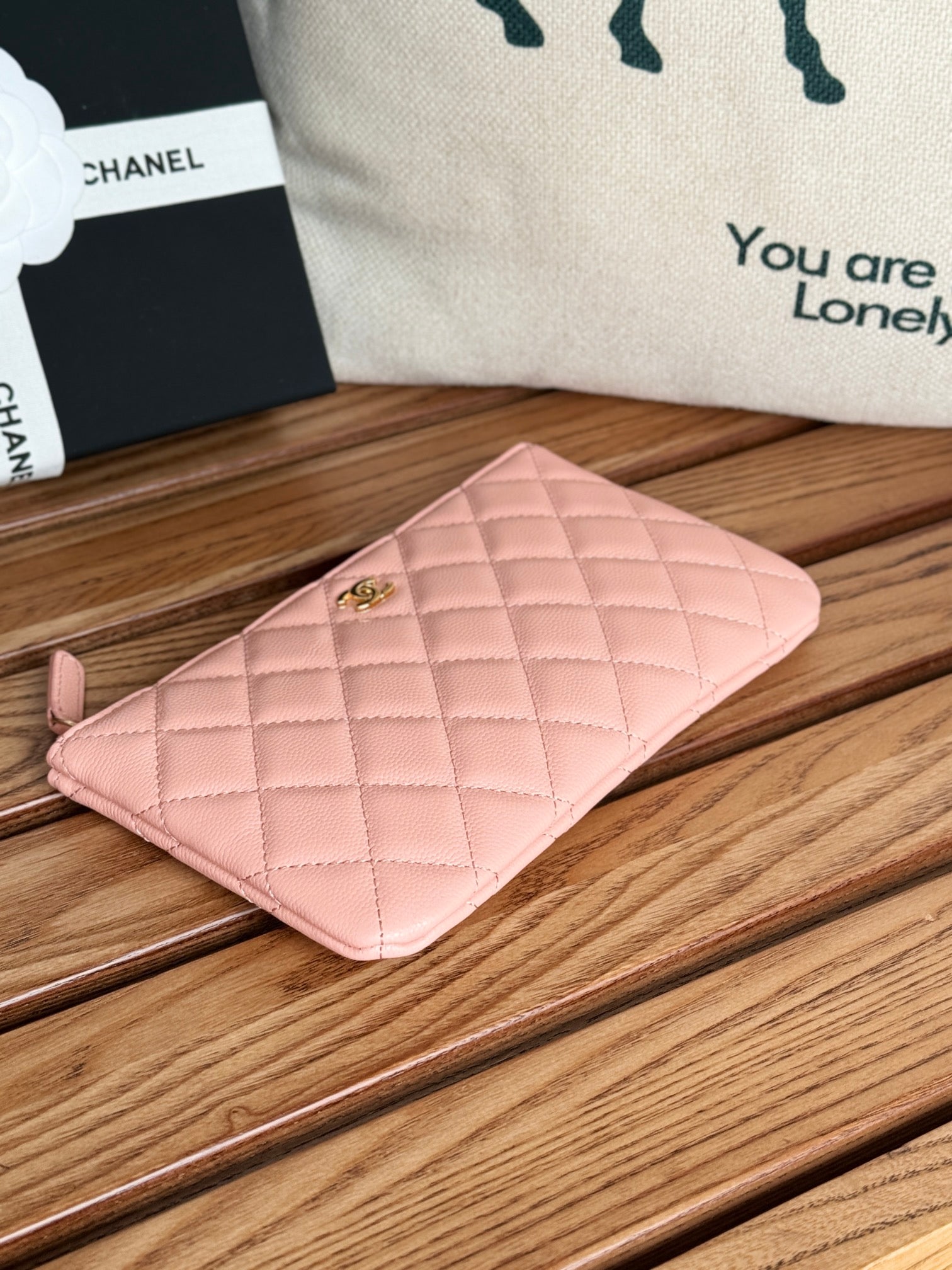 CC ZIPPED WALLET 20CM PINK QUILTED CAVIAR GOLD HARDWARE
