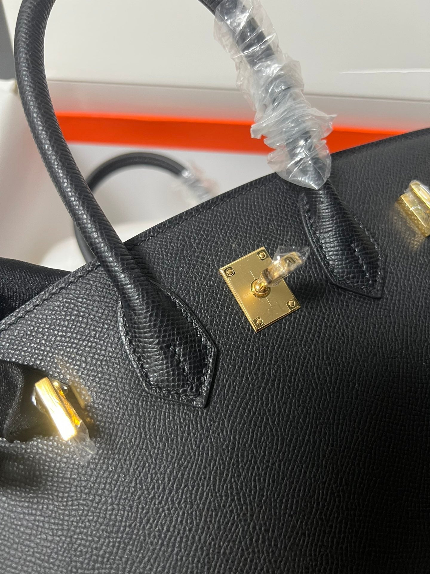 HM BIRKIN SELLIER CUIR EPSOM NOIR QUINCAILLERIE DORÉ