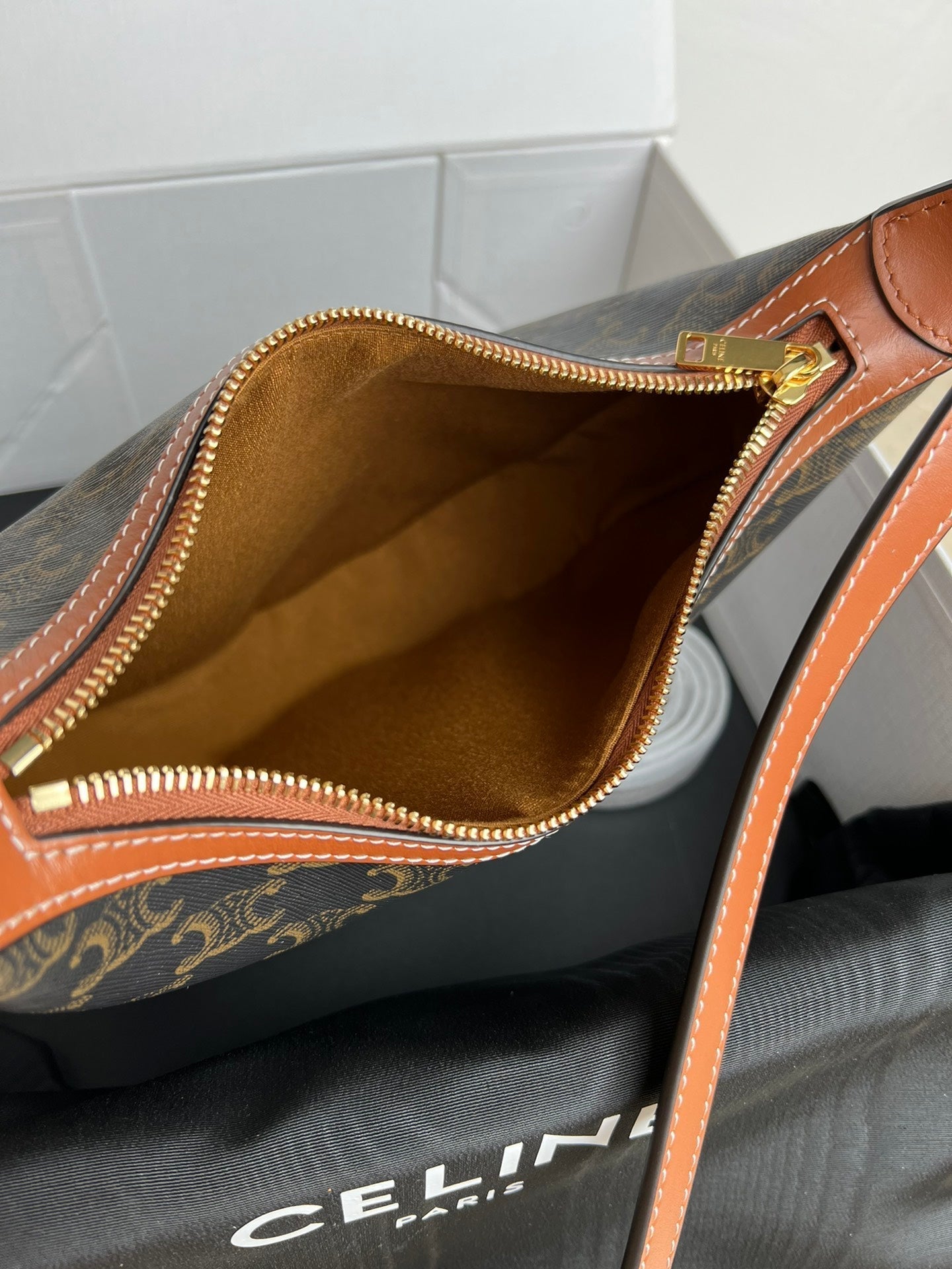 PETITE HELOISE 23CM CUIR TRIOMPHE TOILE VEAU MARRON