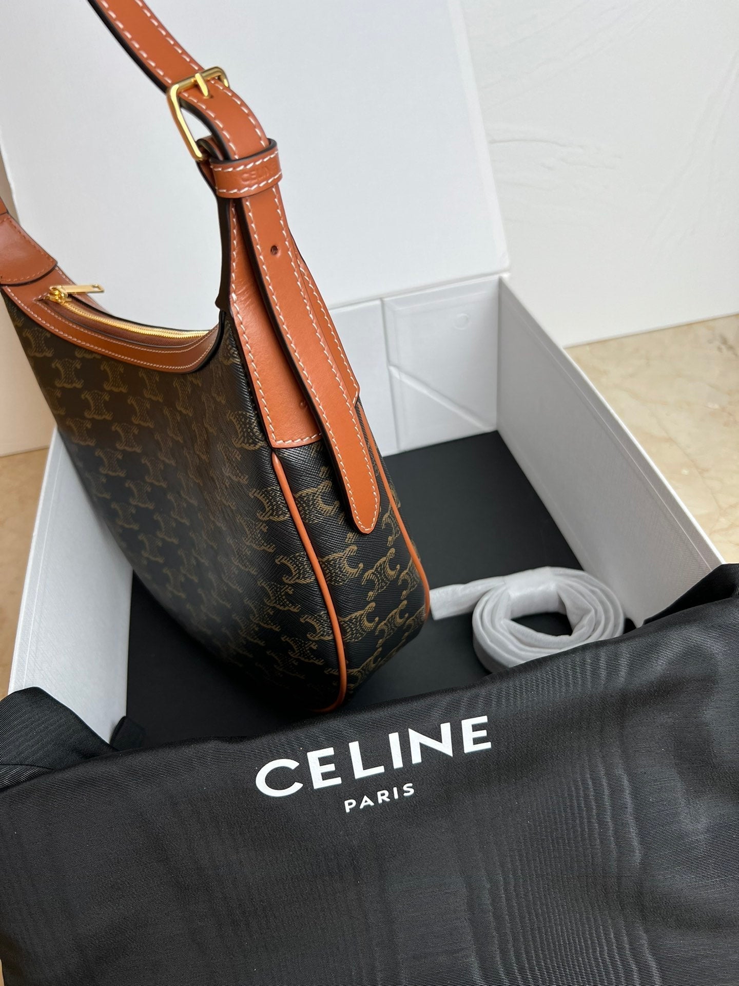 PETITE HELOISE 23CM CUIR TRIOMPHE TOILE VEAU MARRON
