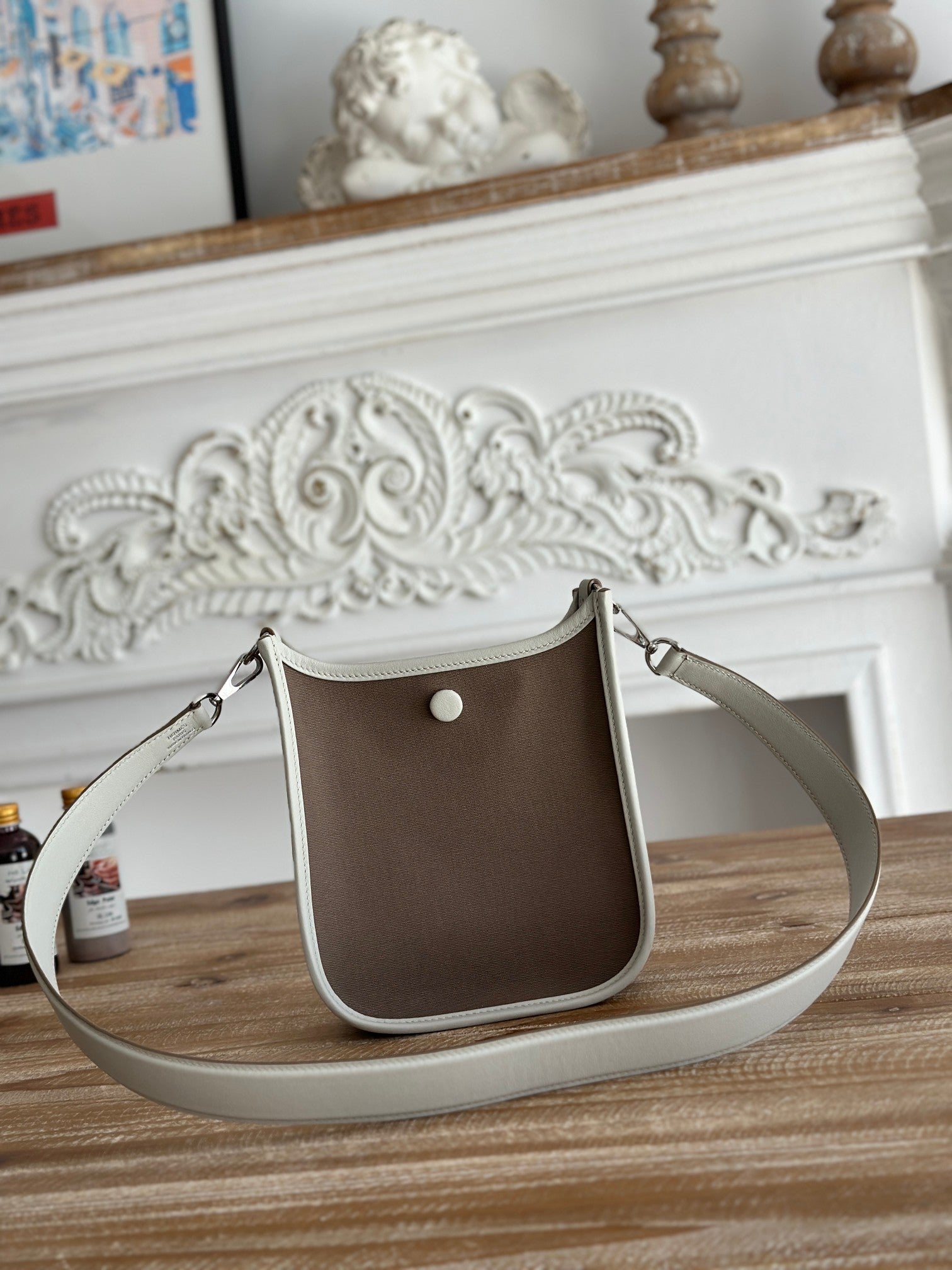MINI SAC NEO 17 EVELYNE EN TOILE MARRON WENGÉ ET CUIR DE VEAU BLANC