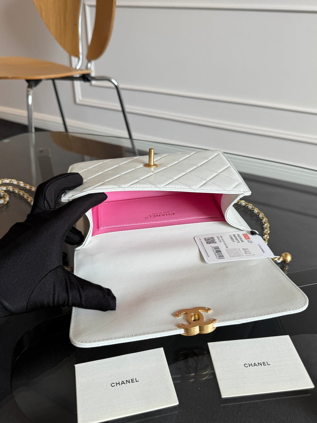MINI FLAP 19CM WHITE LAMBSKIN GOLD HARDWARE