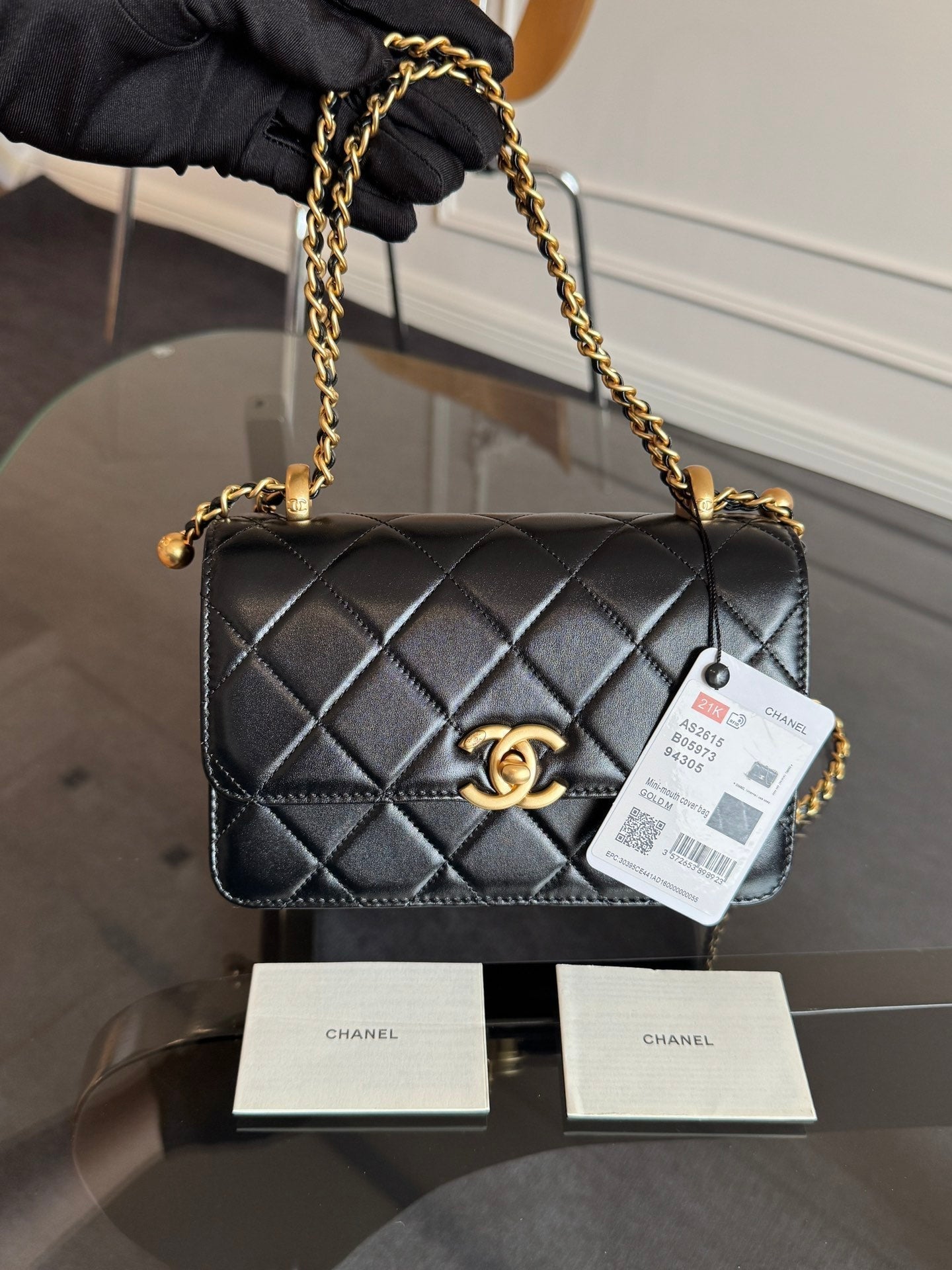 MINI RABAT 19CM CUIR D'AGNEAU NOIR QUINCAILLERIE DORÉ