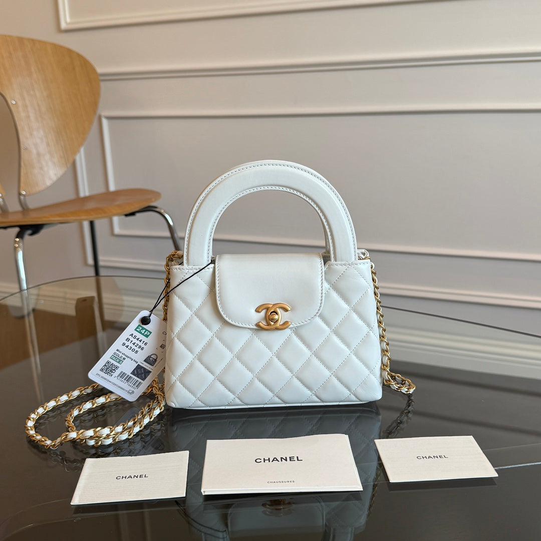 SAC CABAS KELLY 19 EN CUIR DE VEAU BLANC QUINCAILLERIE DORÉ 