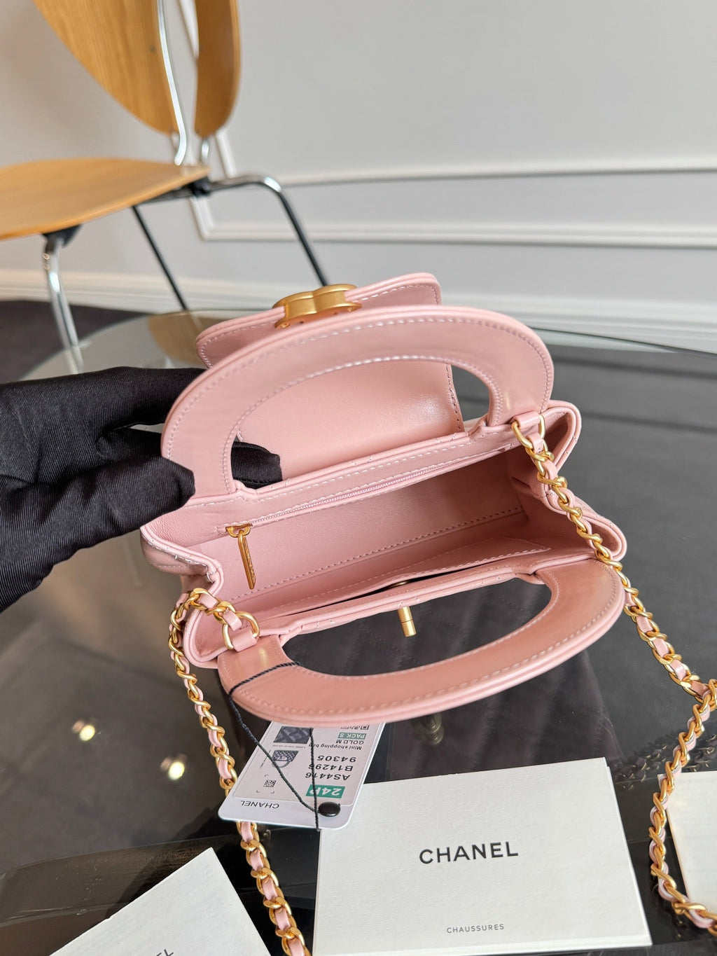 SAC CABAS KELLY 19 EN CUIR DE VEAU ROSE CLAIR, QUINCAILLERIE DORÉ 