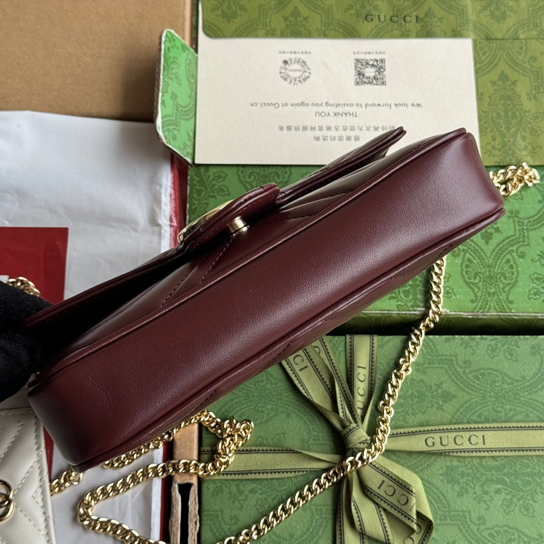 GG MARMONT 21CM CUIR DE VEAU ROUGE CERISE QUINCAILLERIE DORÉ