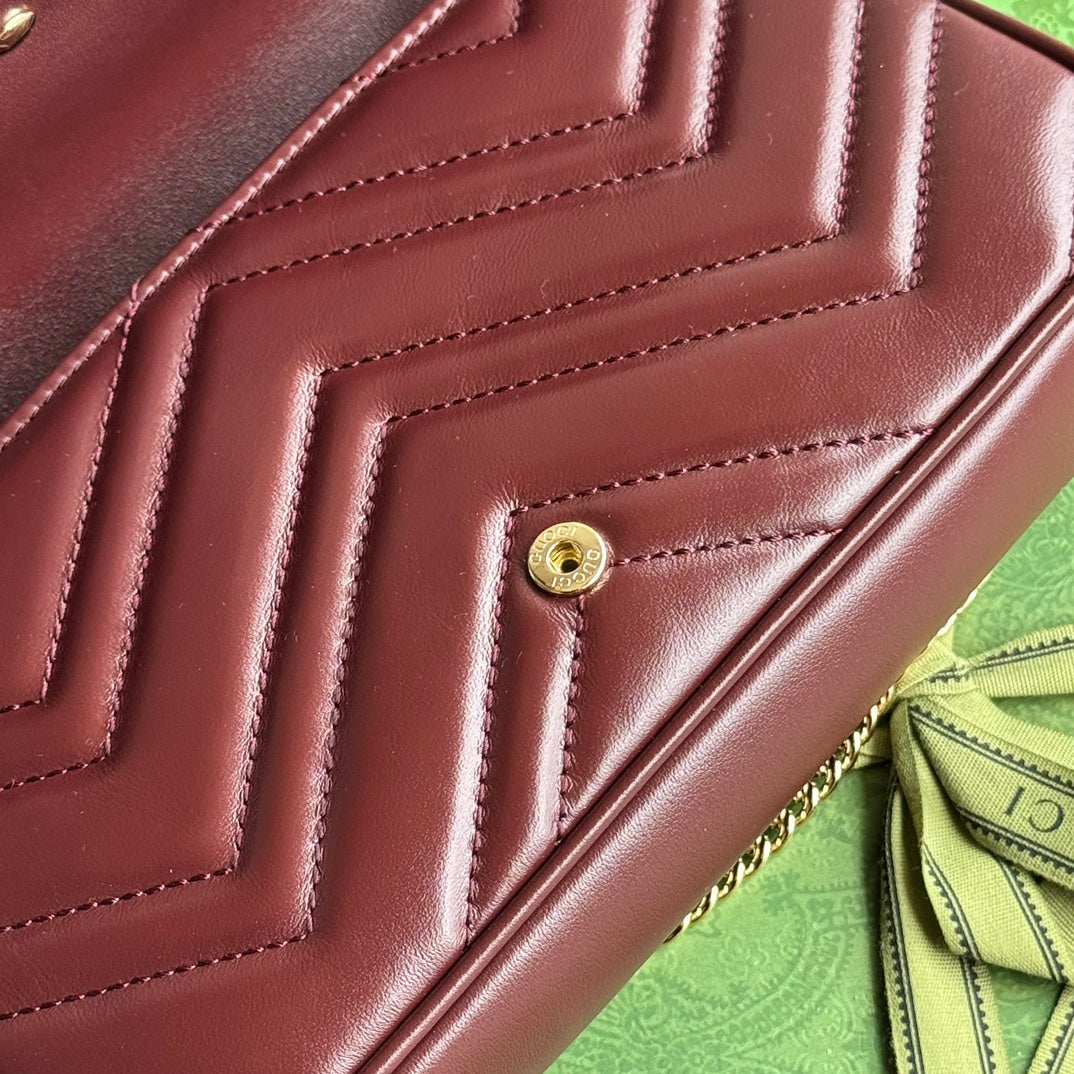 GG MARMONT 21CM CUIR DE VEAU ROUGE CERISE QUINCAILLERIE DORÉ