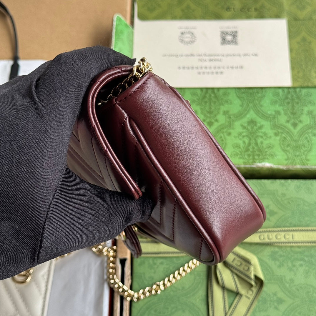 GG MARMONT 21CM CUIR DE VEAU ROUGE CERISE QUINCAILLERIE DORÉ