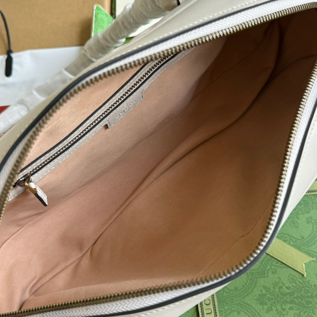 Sac à main GG Marmont Medium avec poignée supérieure 35 cm en cuir de veau crème et quincaillerie dorée