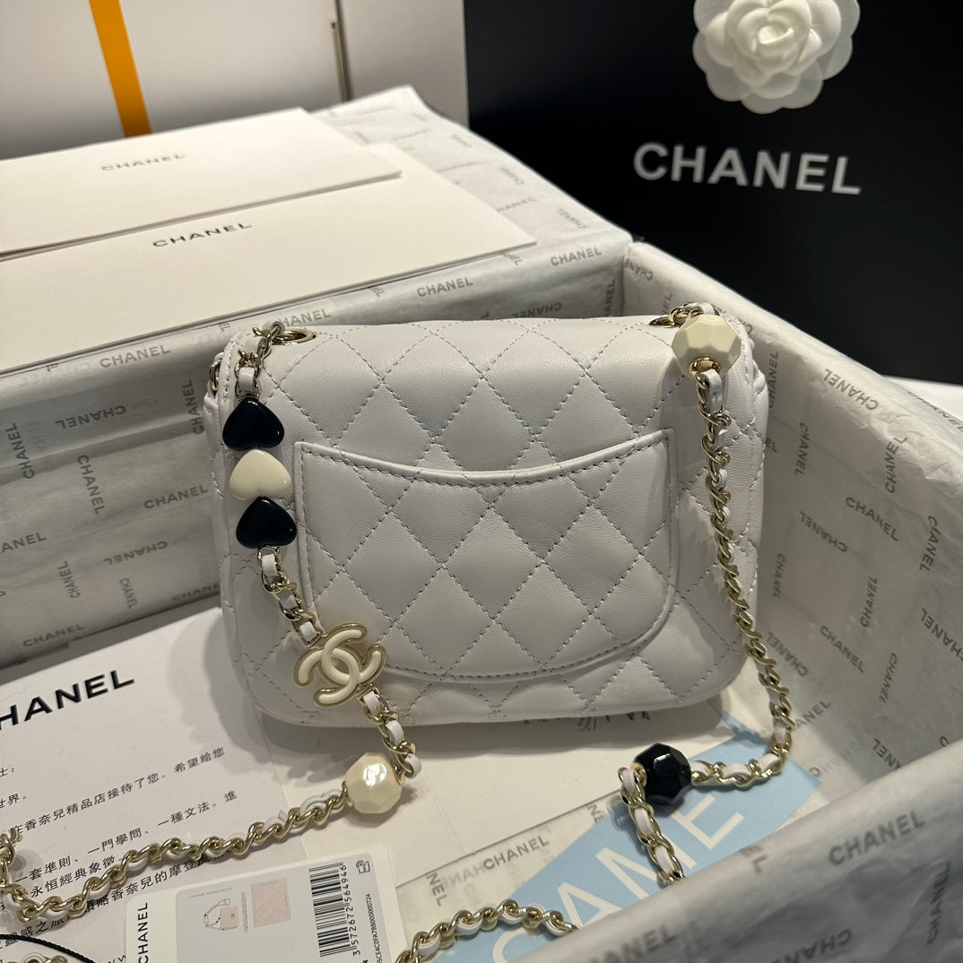 23P FLAP BAG 16CM GREY CALFSKIN SIVER HARDWARE