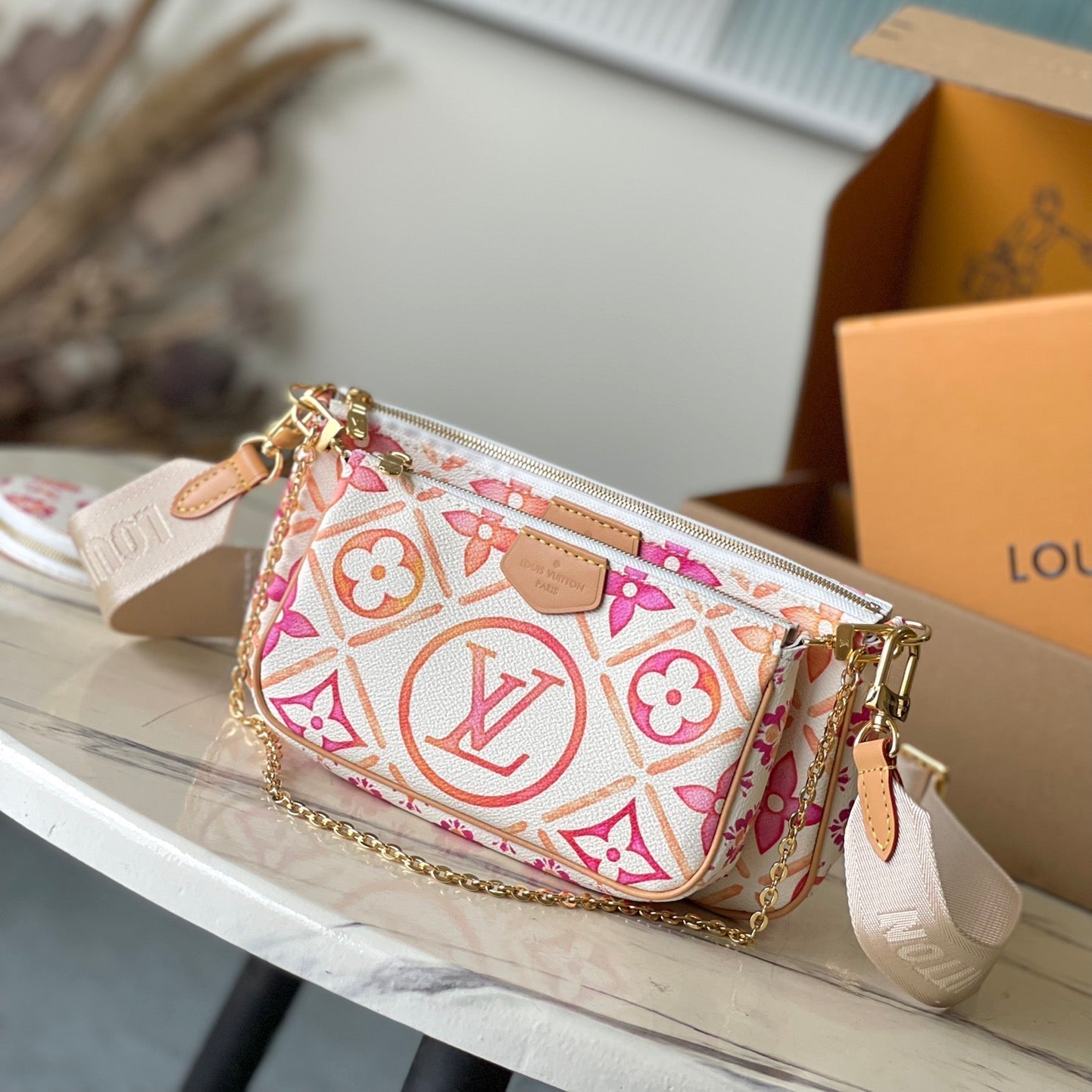 ACCESSOIRES MULTI-POCHETTES ROSE 24 PO CARREAUX MONOGRAMME CORAIL TOILE QUINCAILLERIE DORÉ