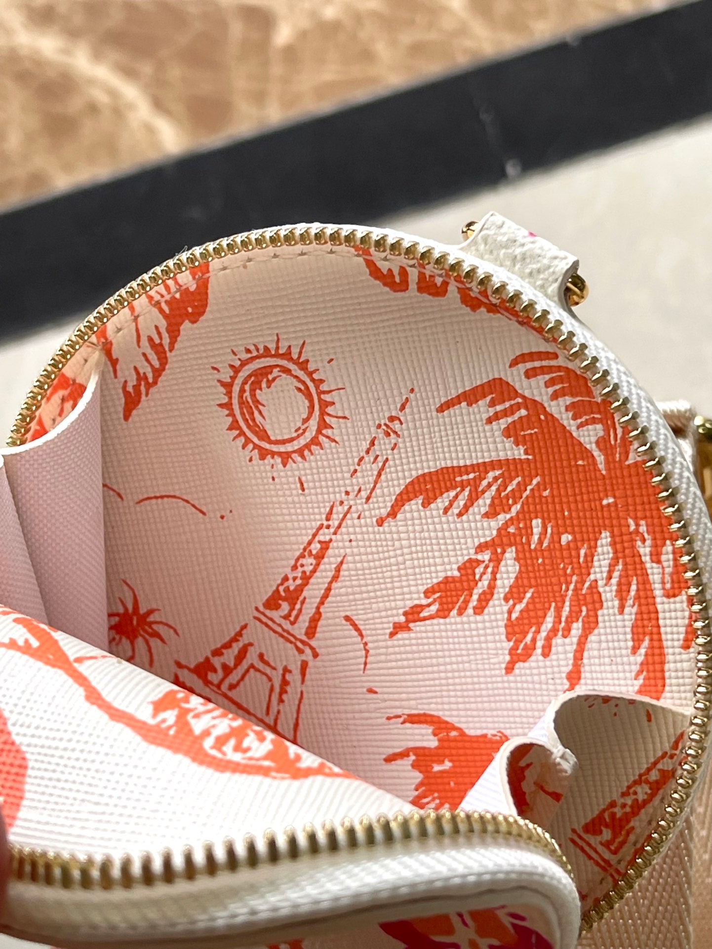 ACCESSOIRES MULTI-POCHETTES ROSE 24 PO CARREAUX MONOGRAMME CORAIL TOILE QUINCAILLERIE DORÉ