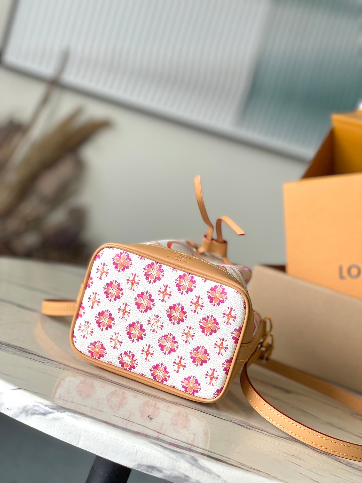 NANO NOÉ 16 EN TOILE CARREAUX MONOGRAMME CORAIL