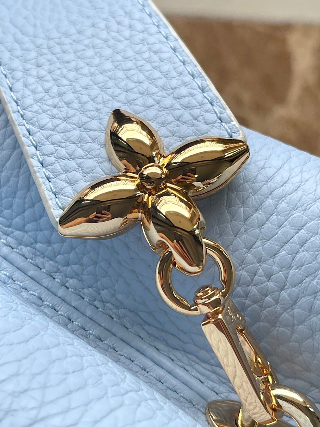 CAPUCINES BB 26 EN BLEU BONBON TAURILLON QUINCAILLERIE OR