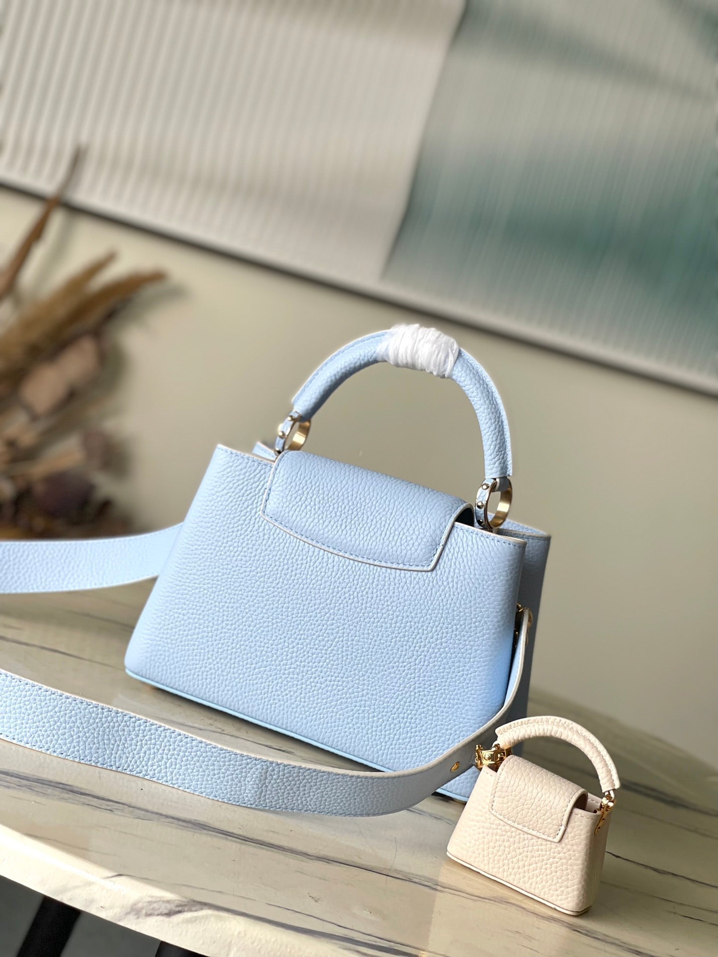 CAPUCINES BB 26 EN BLEU BONBON TAURILLON QUINCAILLERIE OR