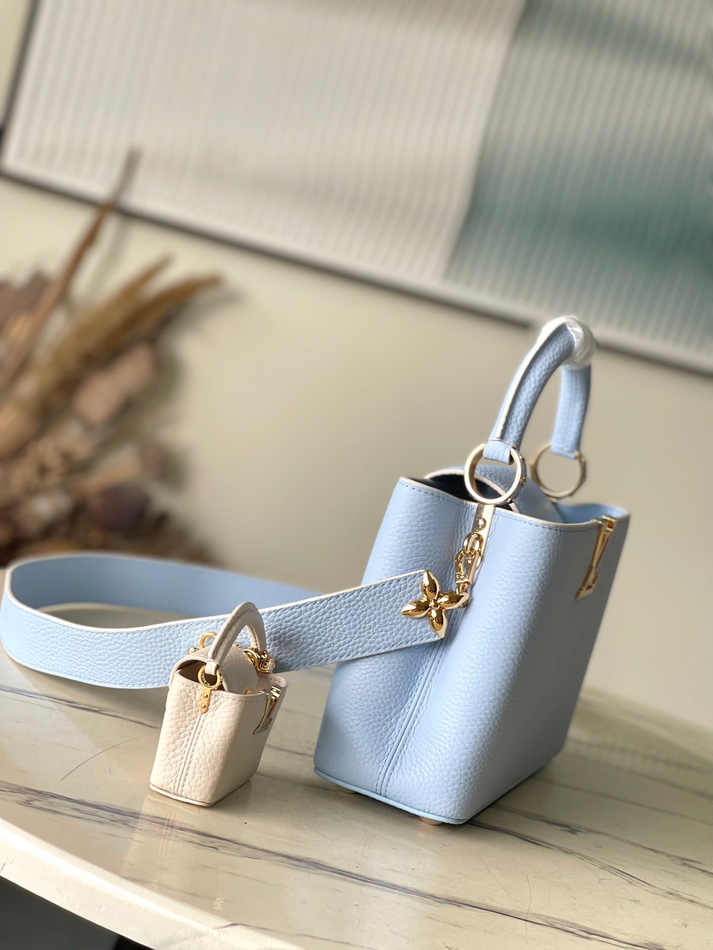 CAPUCINES BB 26 EN BLEU BONBON TAURILLON QUINCAILLERIE OR