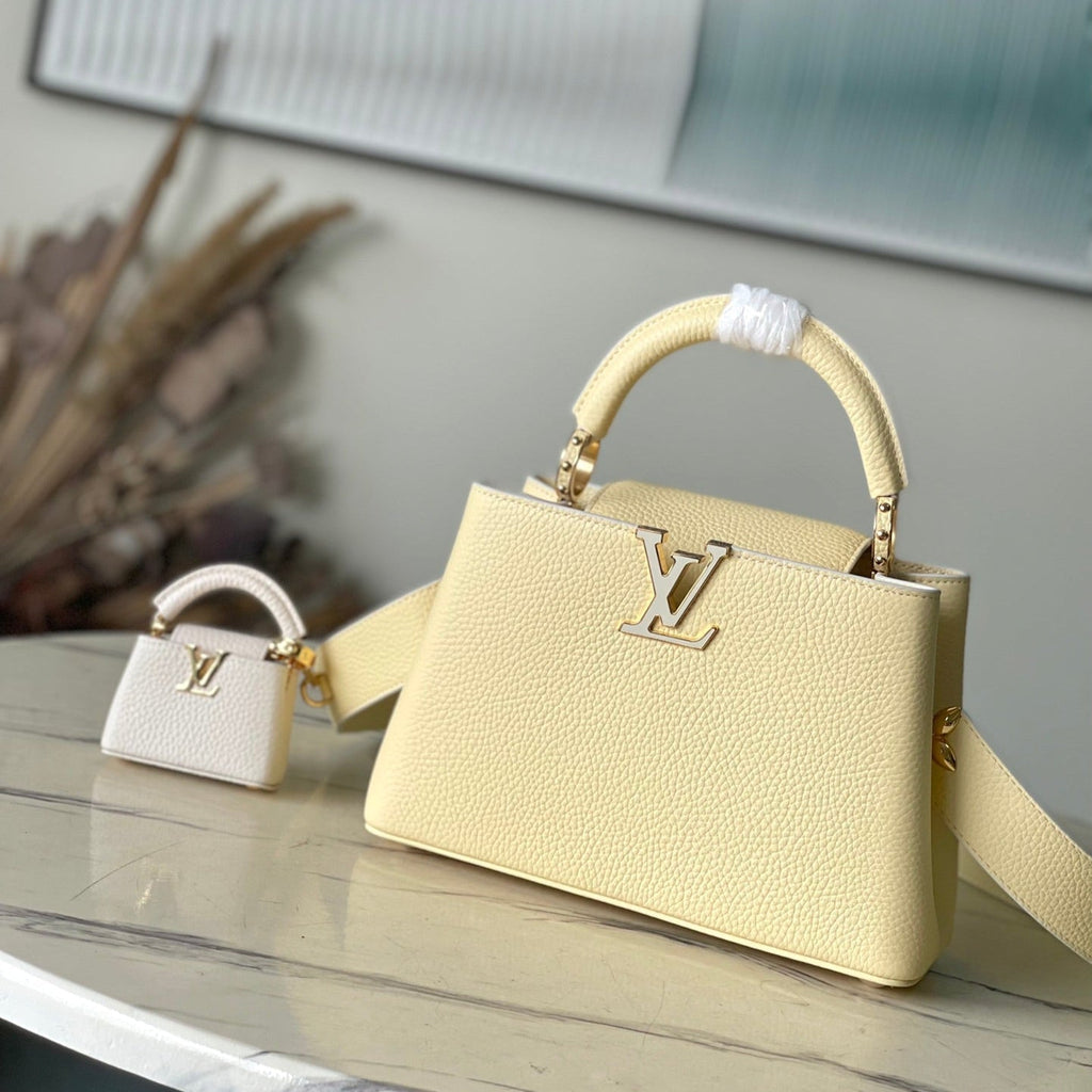 CAPUCINES BB 26 EN TAURILLON JAUNE BANANE