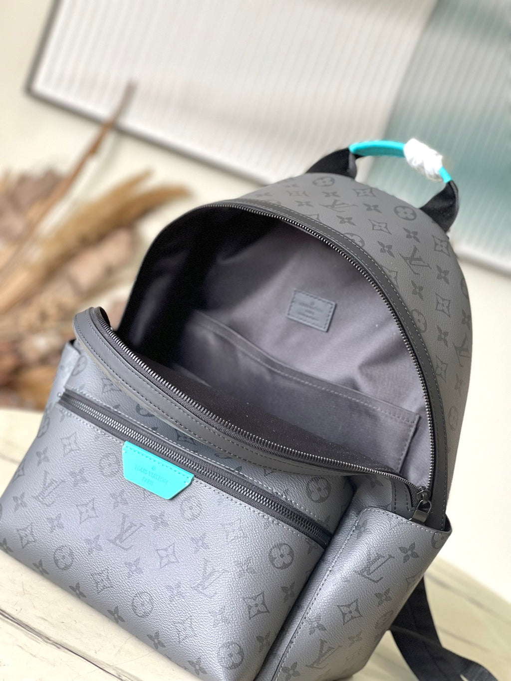SAC À DOS DISCOVERY PM 38 EN TOILE ÉCLIPSE MONOGRAMME GUN METAL