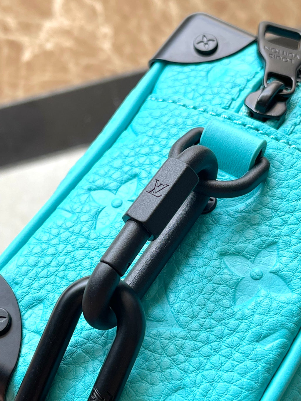 MINI COFFRE SOUPLE 18 EN TAURILLON BLEU TURQUOISE