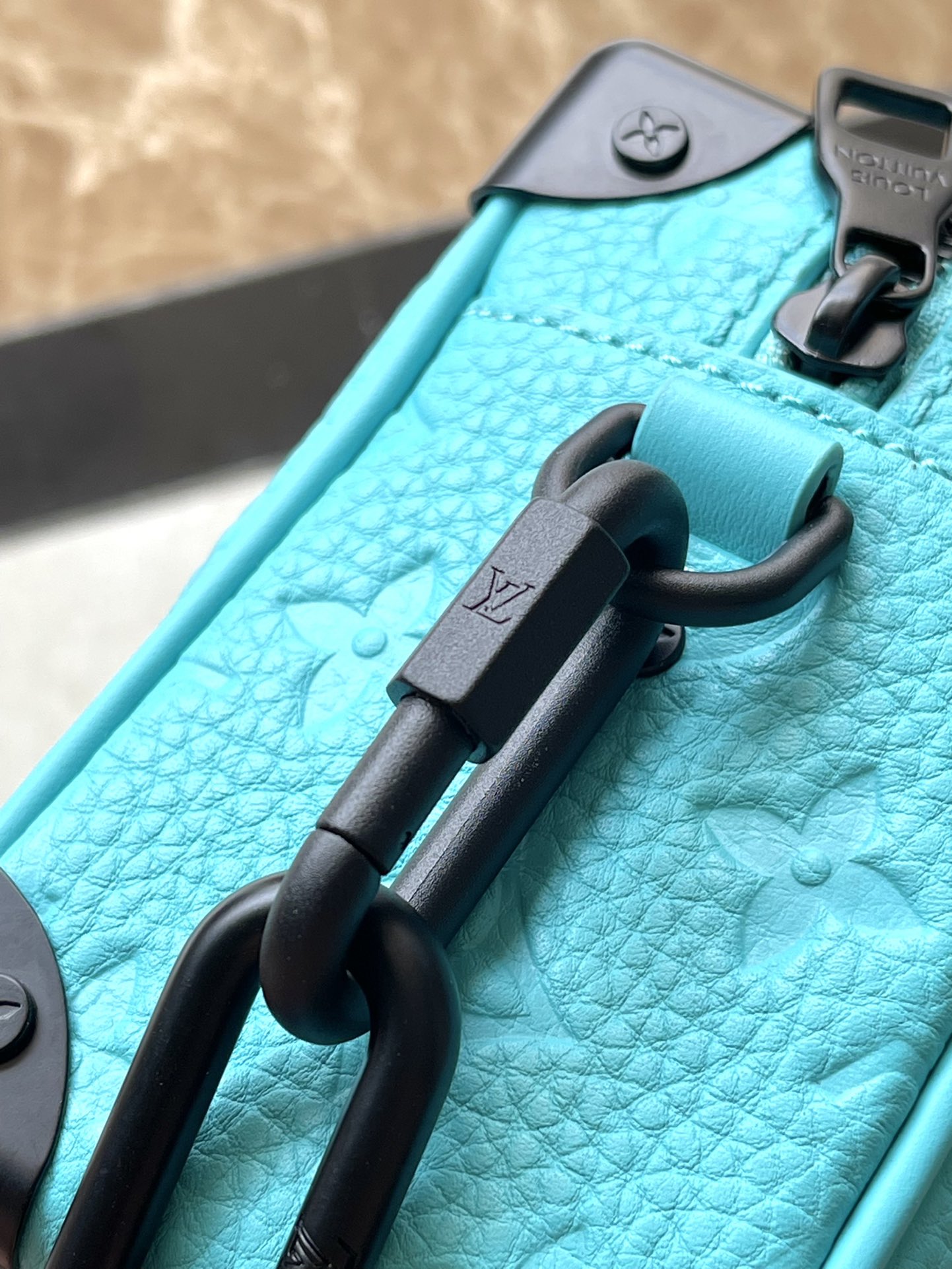 MINI COFFRE SOUPLE 18 EN TAURILLON BLEU TURQUOISE