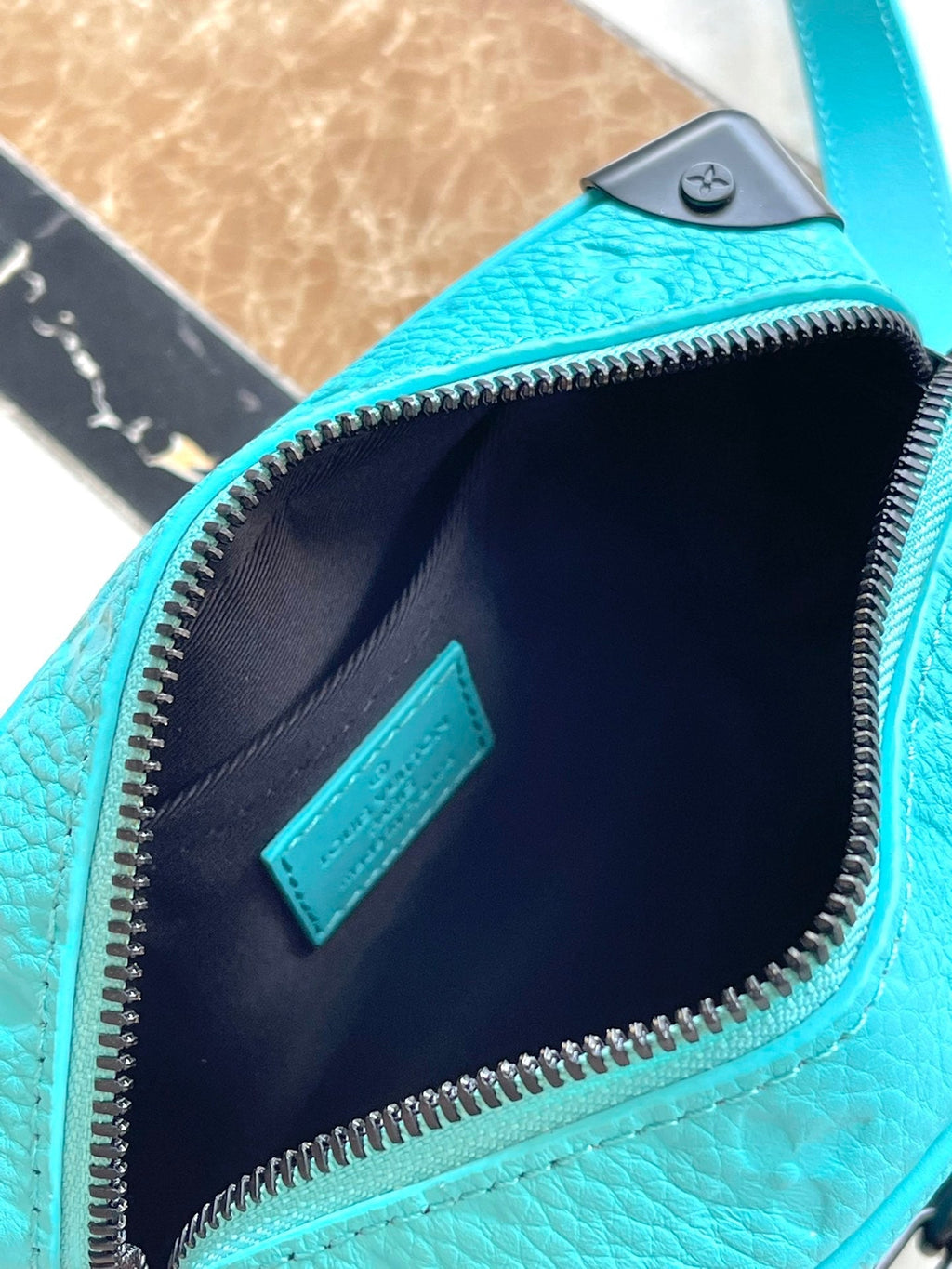 MINI COFFRE SOUPLE 18 EN TAURILLON BLEU TURQUOISE