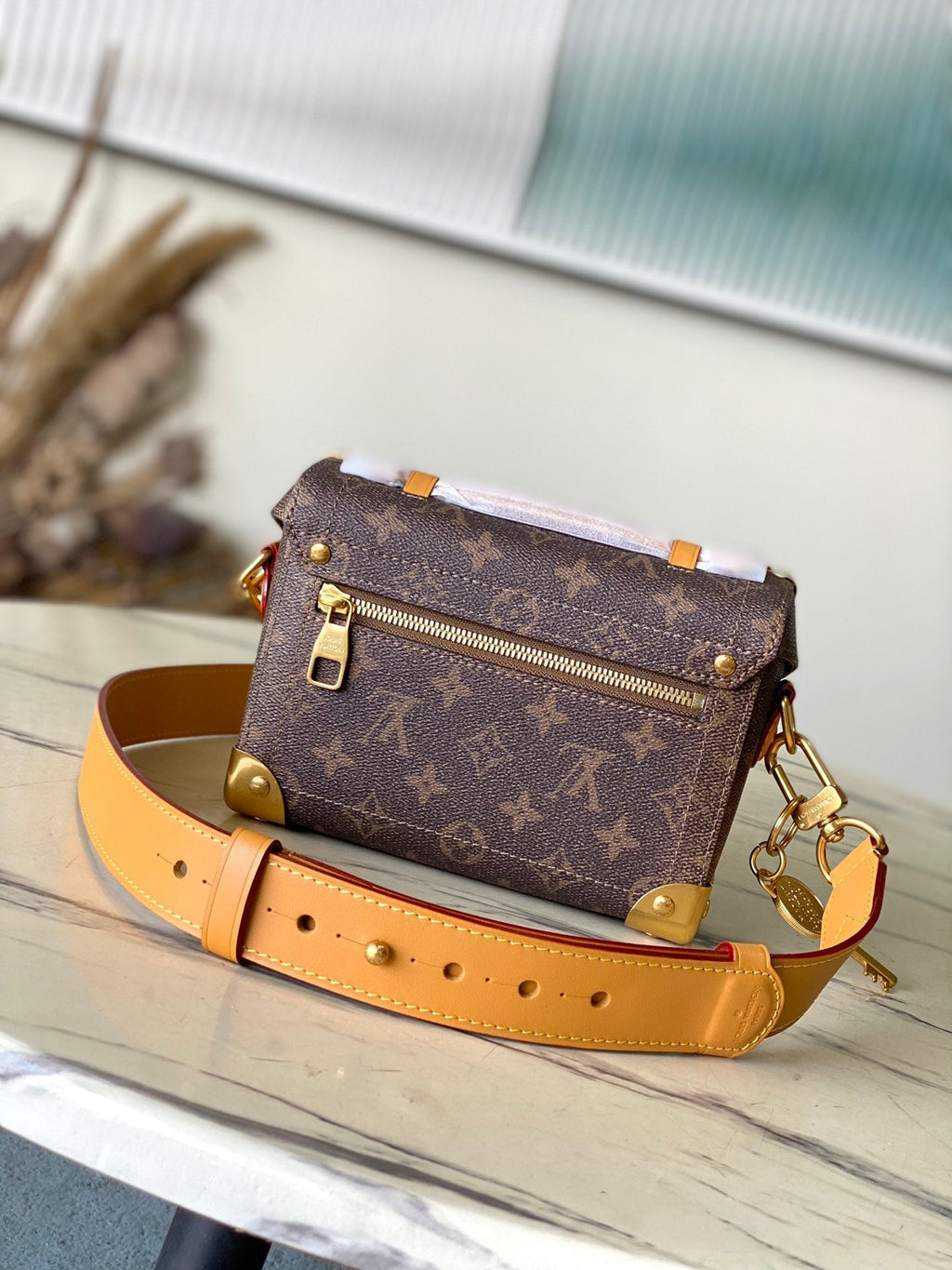 SOUL TRUNK 19 EN TOILE MARRON MONOGRAMME DUST QUINCAILLERIE DORÉ