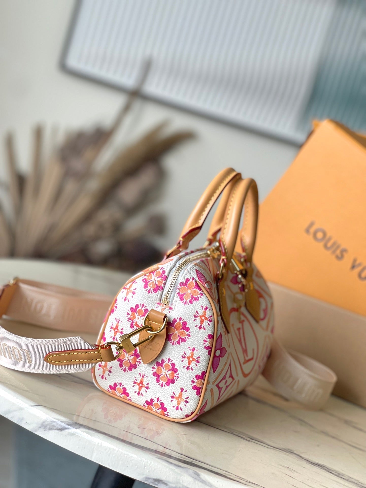 SAC À BANDOULIÈRE SPEEDY 20 PO, TOILE À CARREAUX MONOGRAMME CORAIL, BOUCLE OR