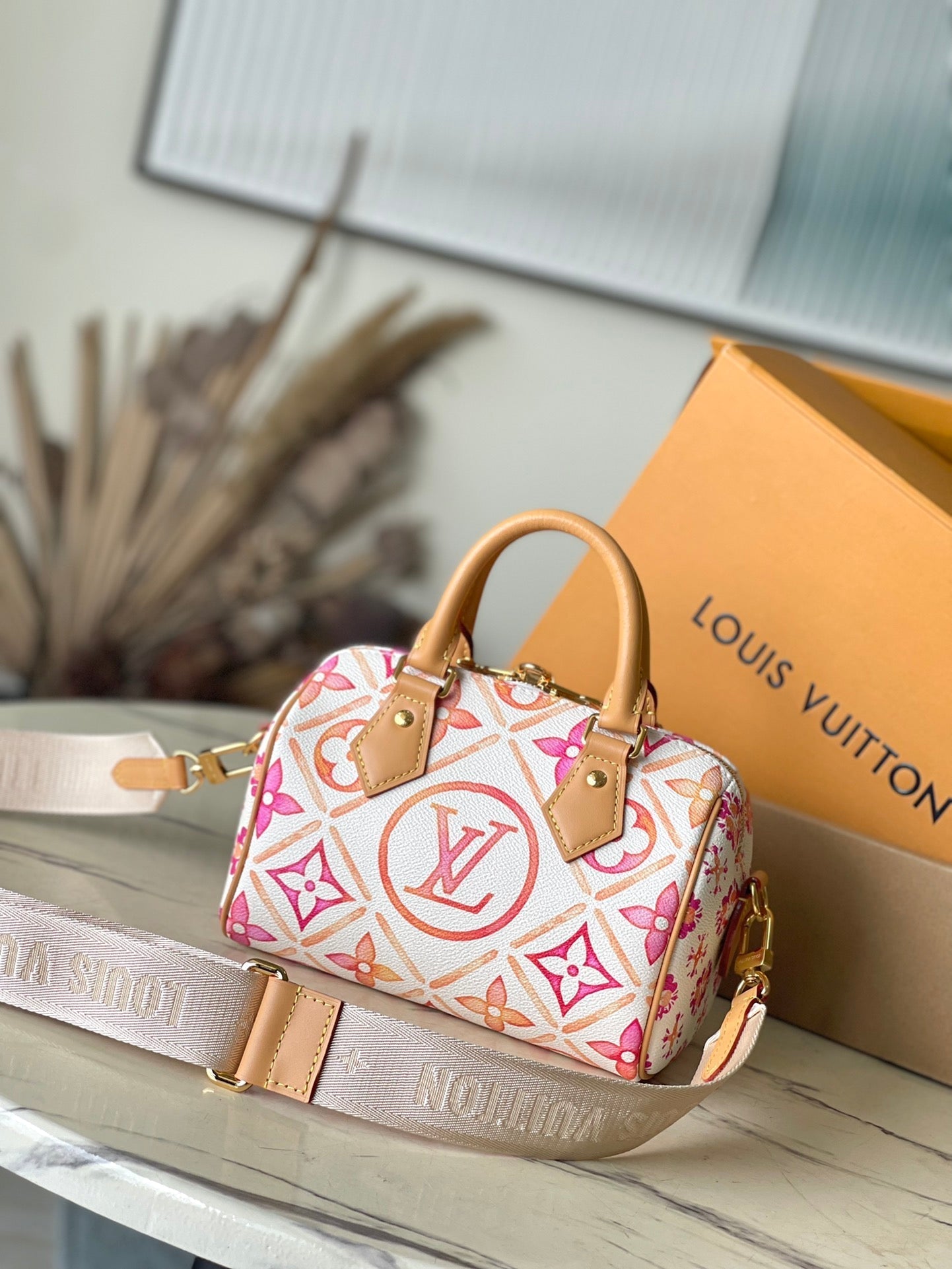 SAC À BANDOULIÈRE SPEEDY 20 PO, TOILE À CARREAUX MONOGRAMME CORAIL, BOUCLE OR