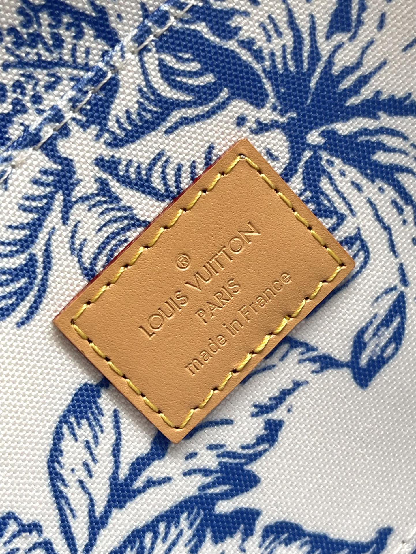 FÉLICIE POCHETTE 21 EN TOILE CARREAUX MONOGRAMME BLEU LAGON