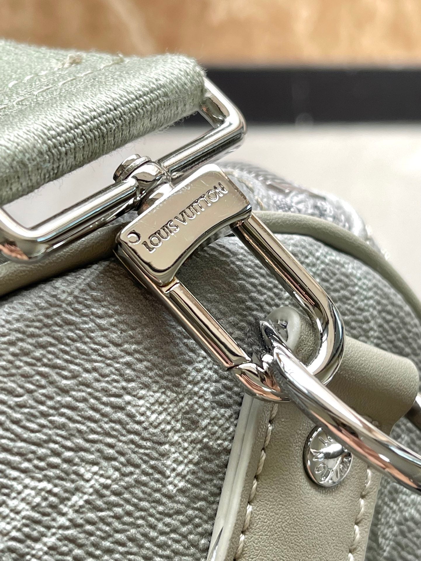 KEEPALL BANDOULIÈRE 45 EN TOILE GRIS DÉGRADÉ MONOGRAMME