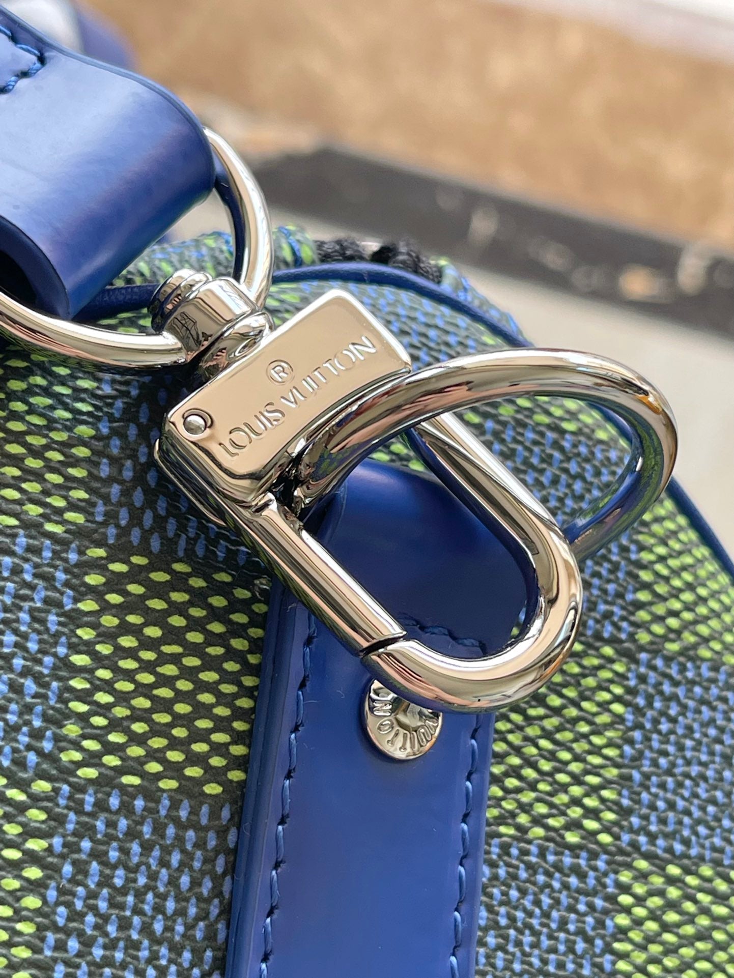SAC BANDOULIÈRE KEEPALL 45 EN TOILE ENDUITE DAMIER HÉRITAGE BLEU VERT