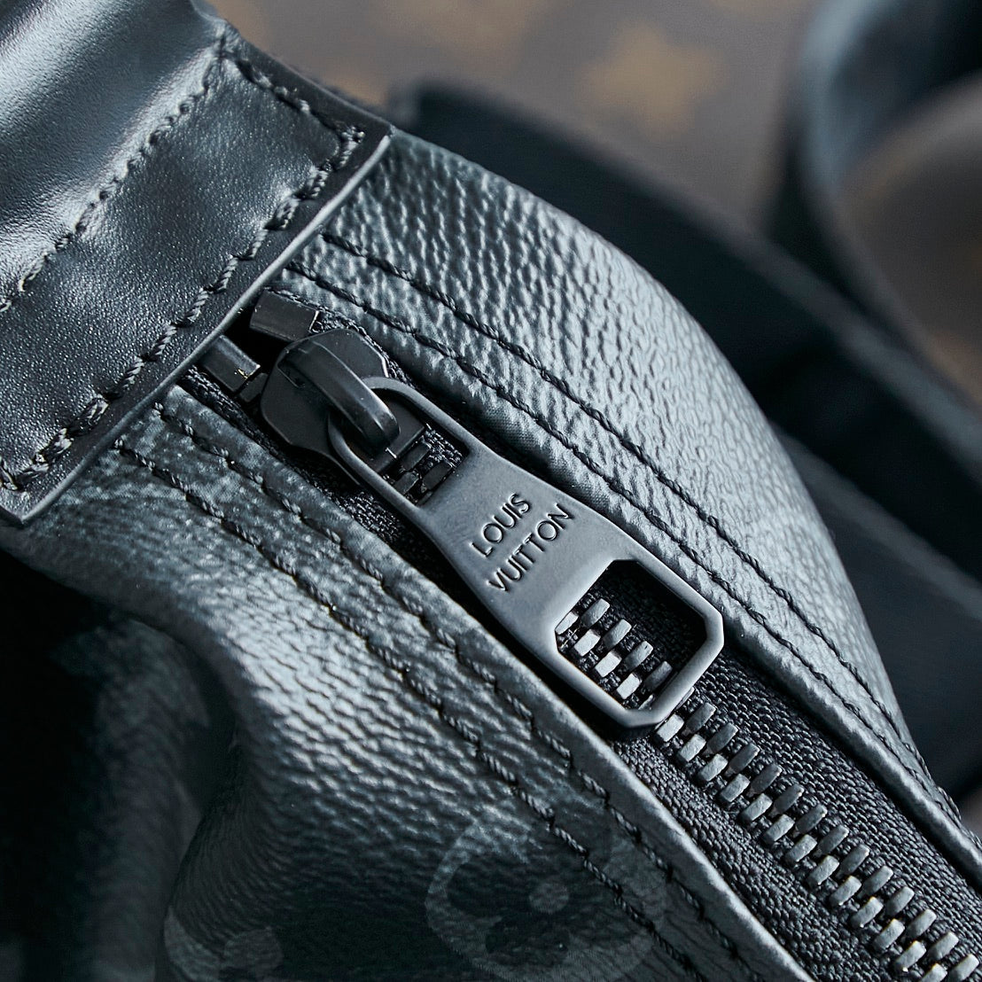 SAC HAMAC 28 EN TOILE ECLIPSE MONOGRAMME NOIRE