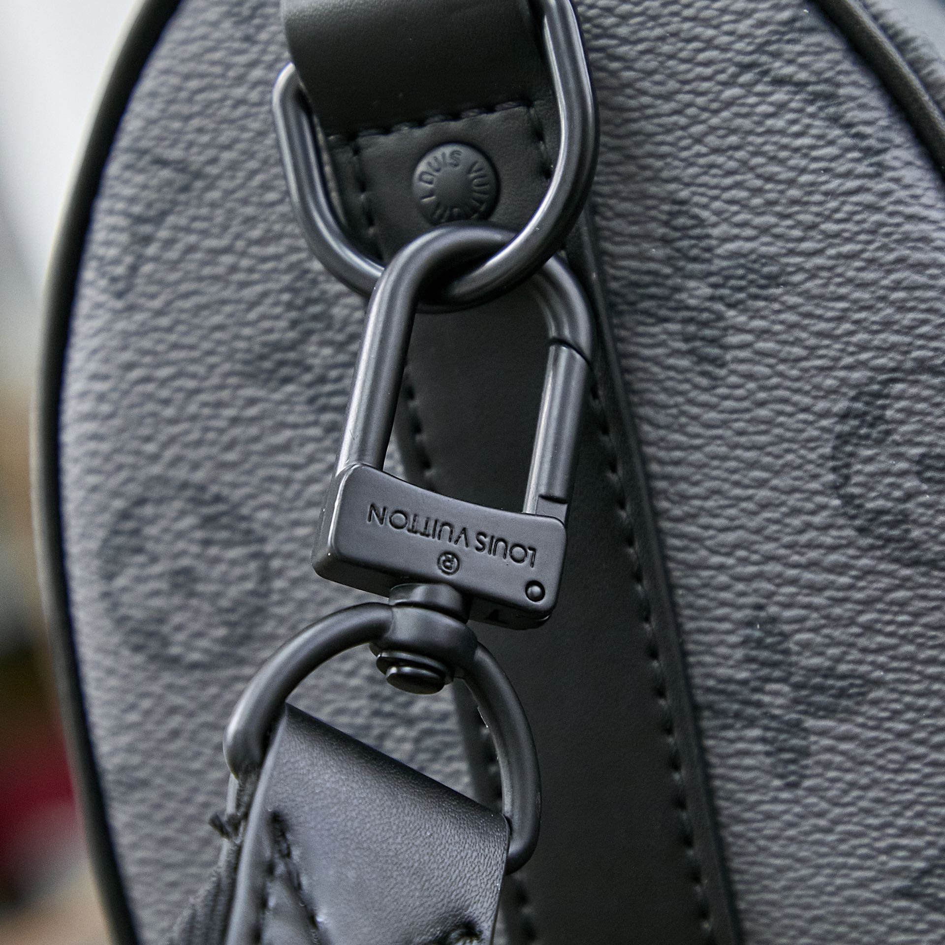 SAC BANDOULIÈRE KEEPALL 25 EN TOILE ÉCLIPSE MONOGRAMME GUN METAL CUIR DE VEAU TURQUOISE MIXTE