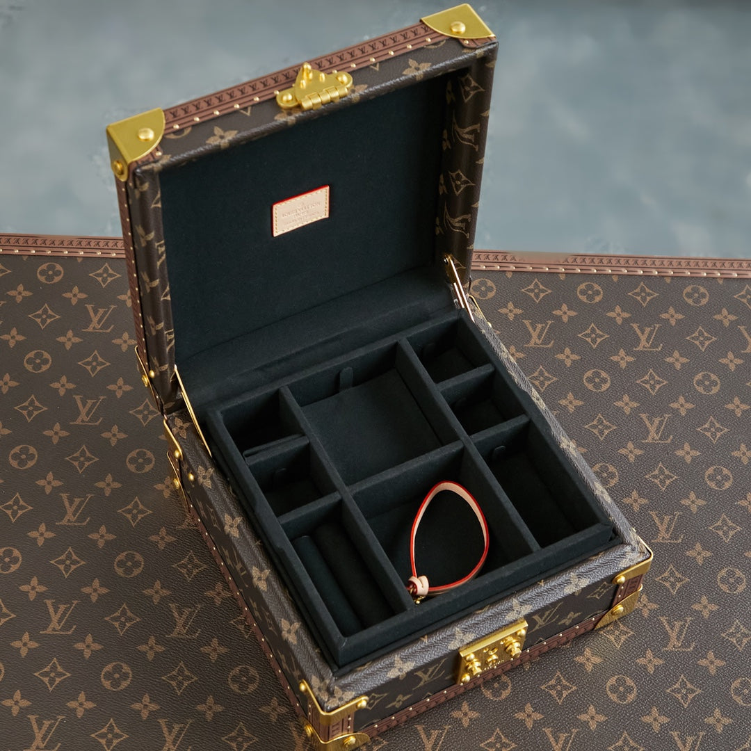 COFFRET JOAILLERIE 24 EN TOILE MONOGRAMME MARRON FONCÉ QUINCAILLERIE DORÉ